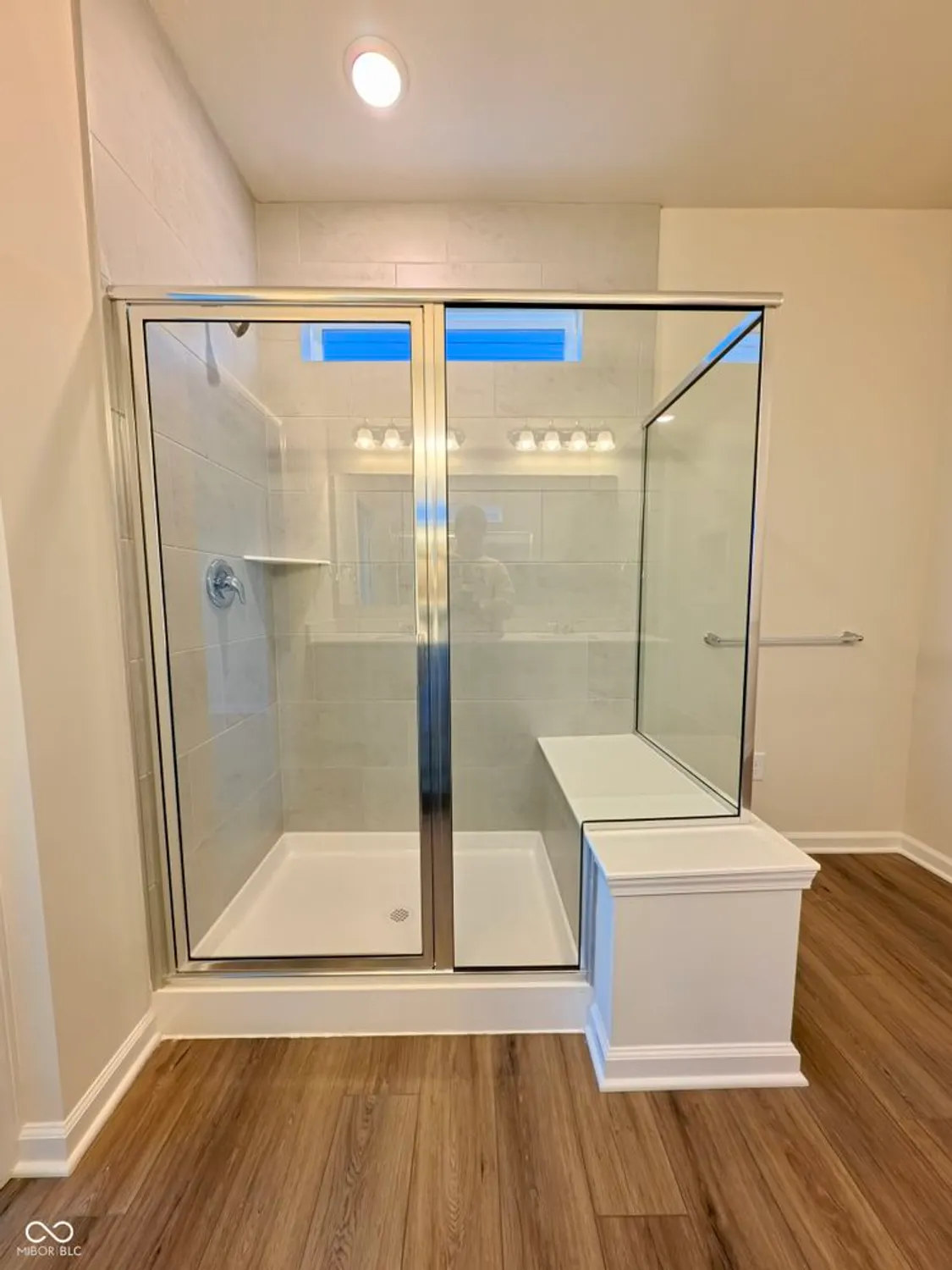 Property Slideshow image 37 of 61 | 811 daisy st, Greenwood, IN, 46143