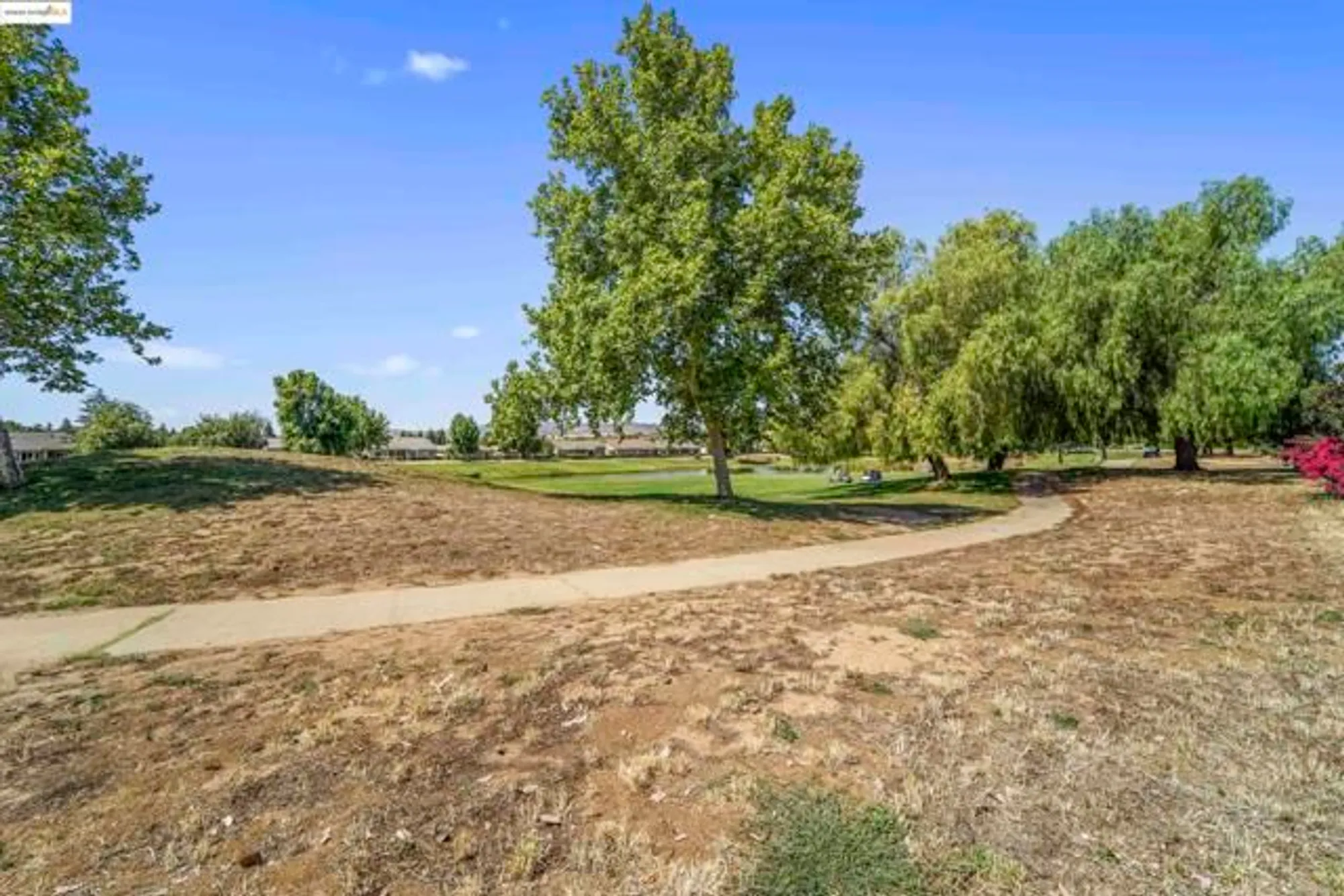 Property Slideshow image 48 of 60 | 910 suntan ln, Brentwood, CA, 94513