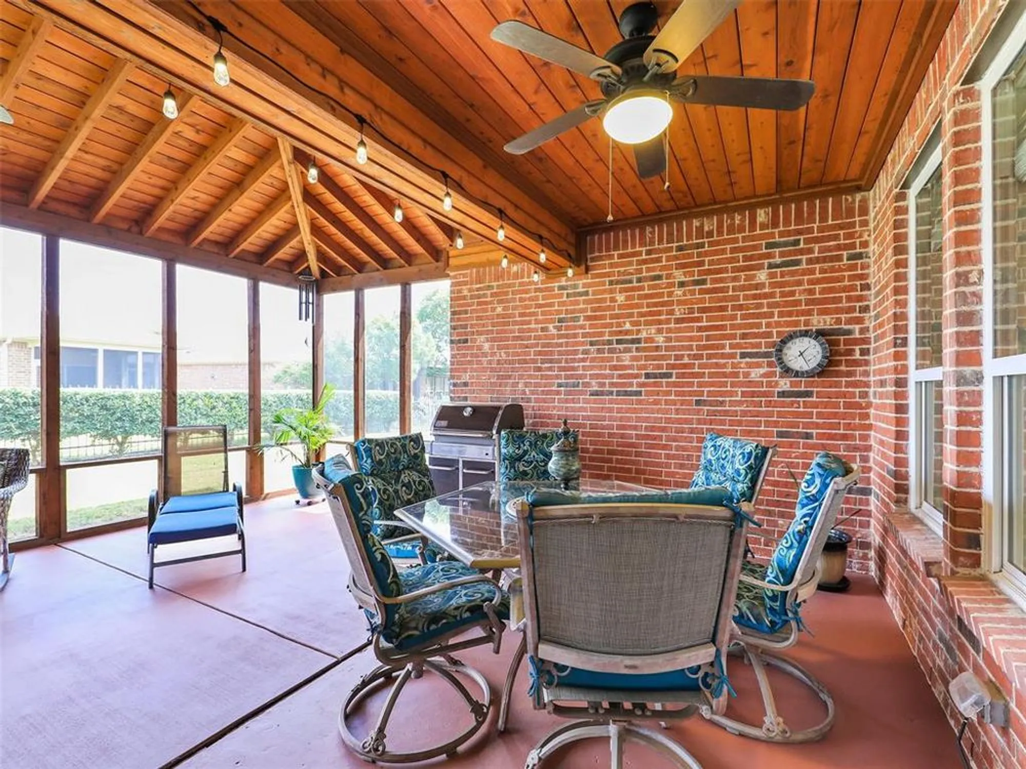 Property Slideshow image 4 of 37 | 6026 prairie bend ln, Frisco, TX, 75036