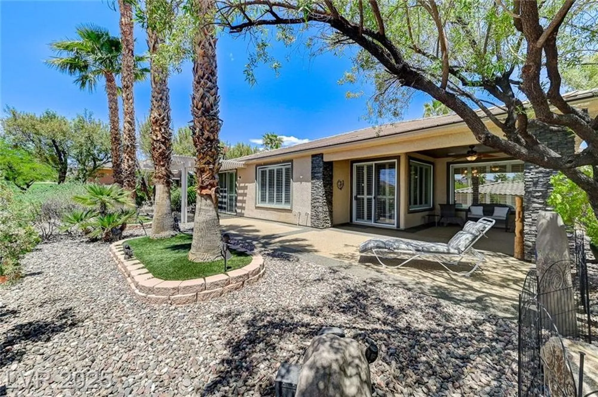 Property Slideshow image 14 of 47 | 10237 andante ct, Las Vegas, NV, 89135