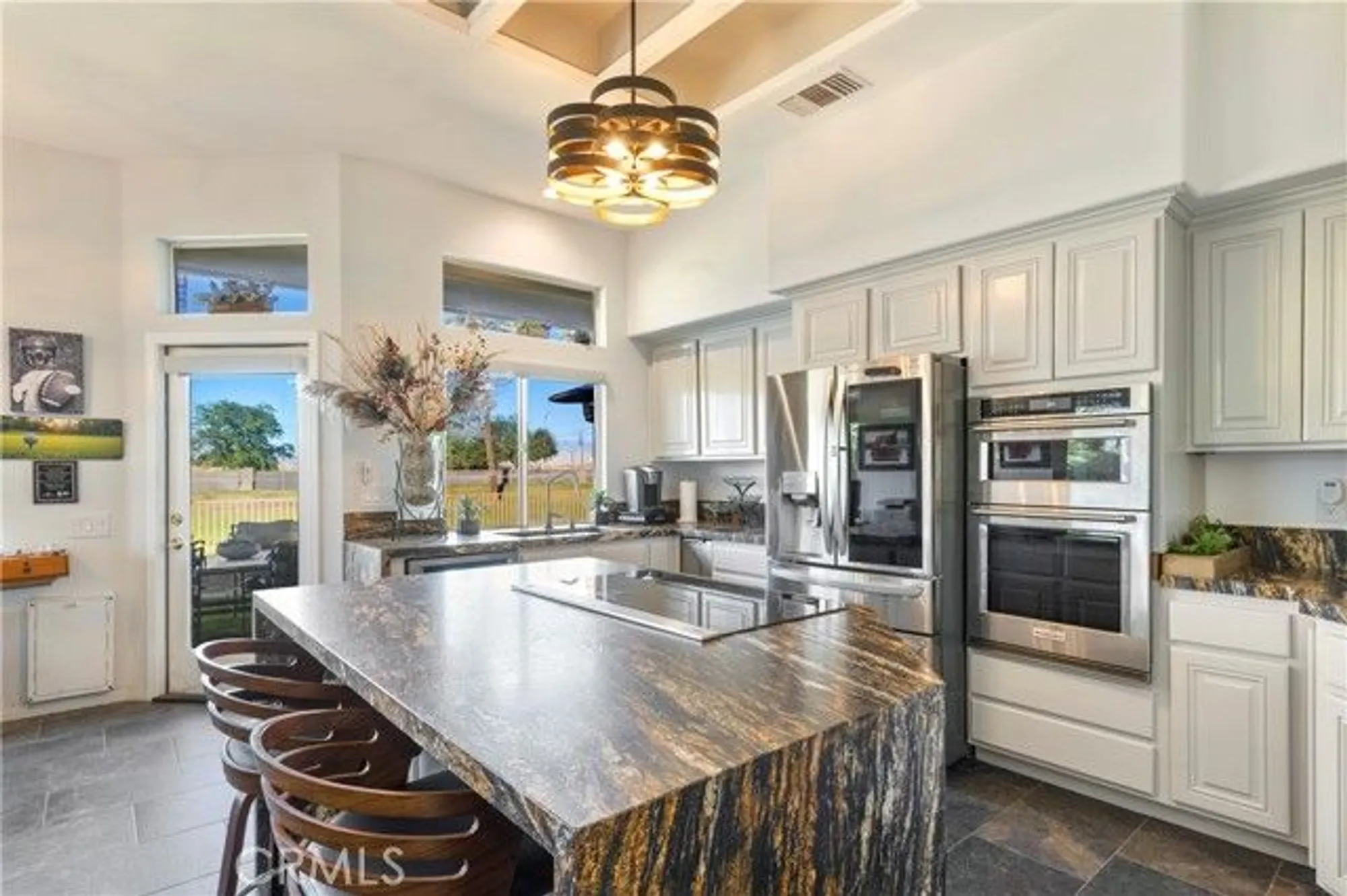 Property Slideshow image 5 of 32 | 38217 grand oaks ave, Palm Desert, CA, 92211