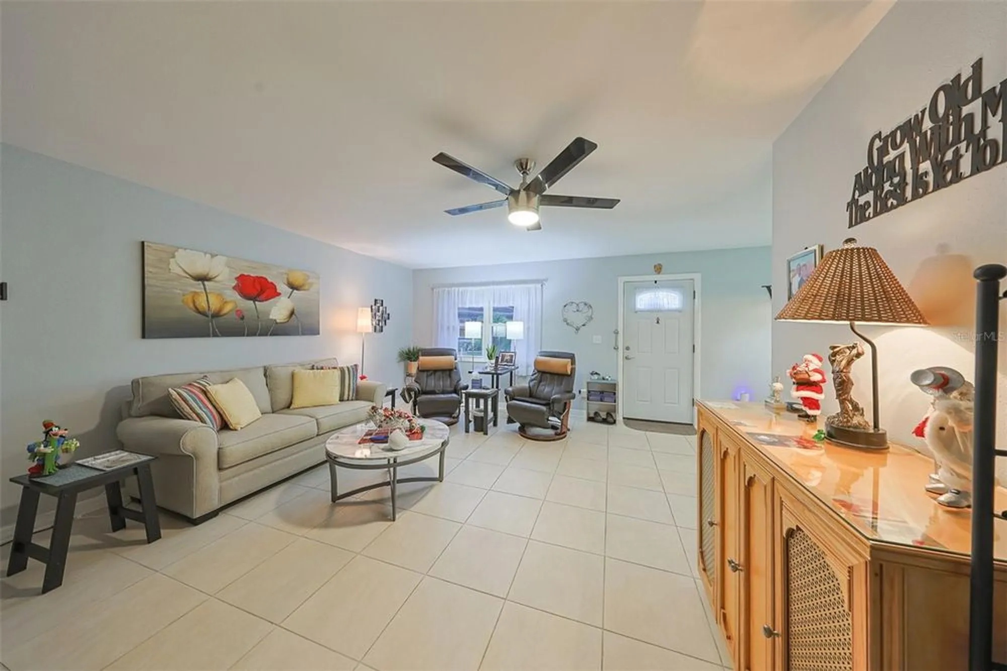 Property Slideshow image 6 of 50 | 302 canton ct unit 56, Sun City Center, FL, 33573