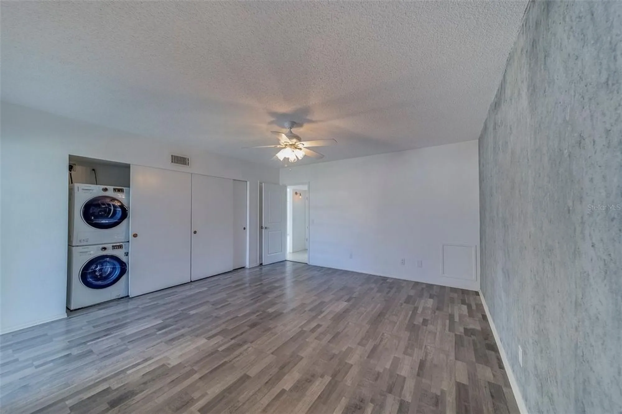 Property Slideshow image 26 of 85 | 2441 persian dr apt 61, Clearwater, FL, 33763