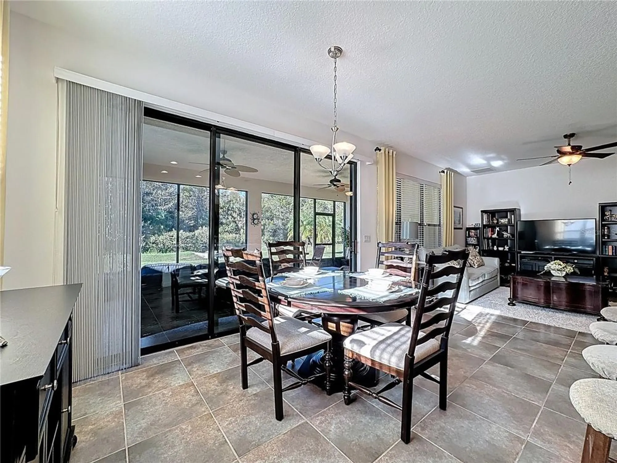 Property Slideshow image 20 of 68 | 1398 del mar dr, Kissimmee, FL, 34759