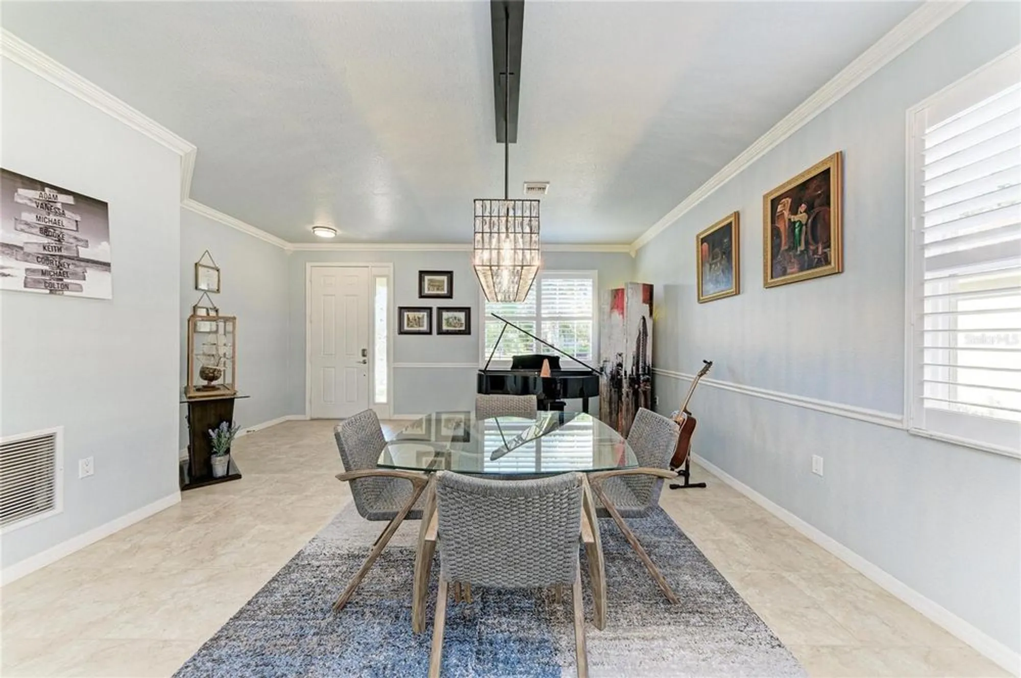 Property Slideshow image 13 of 52 | 212 river enclave ct, Bradenton, FL, 34212