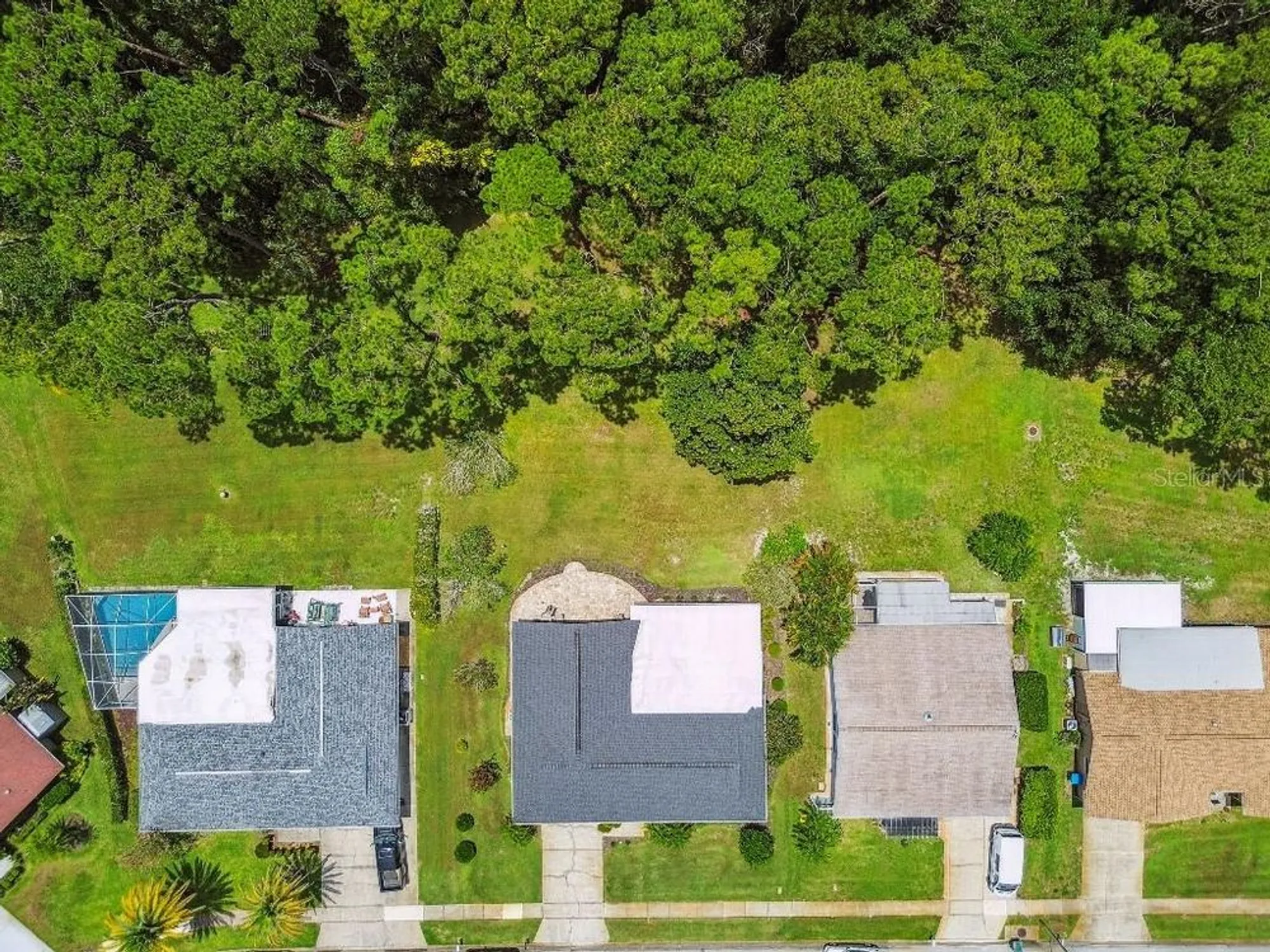 Property Slideshow image 59 of 60 | 916 mainsail way, Palm Harbor, FL, 34685