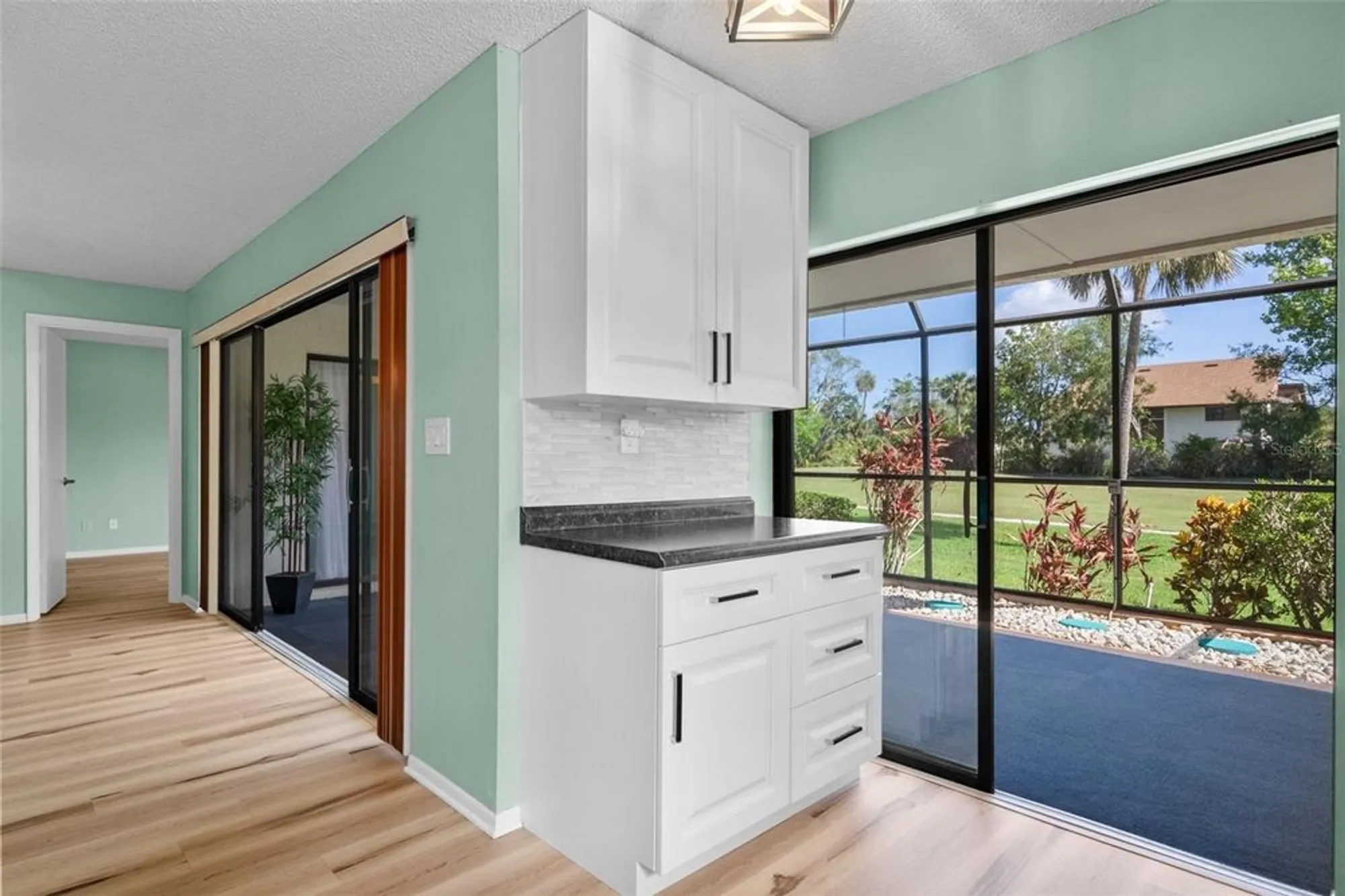 Property Slideshow image 15 of 50 | 6061 fairway ln 1411, Bradenton, FL, 34210