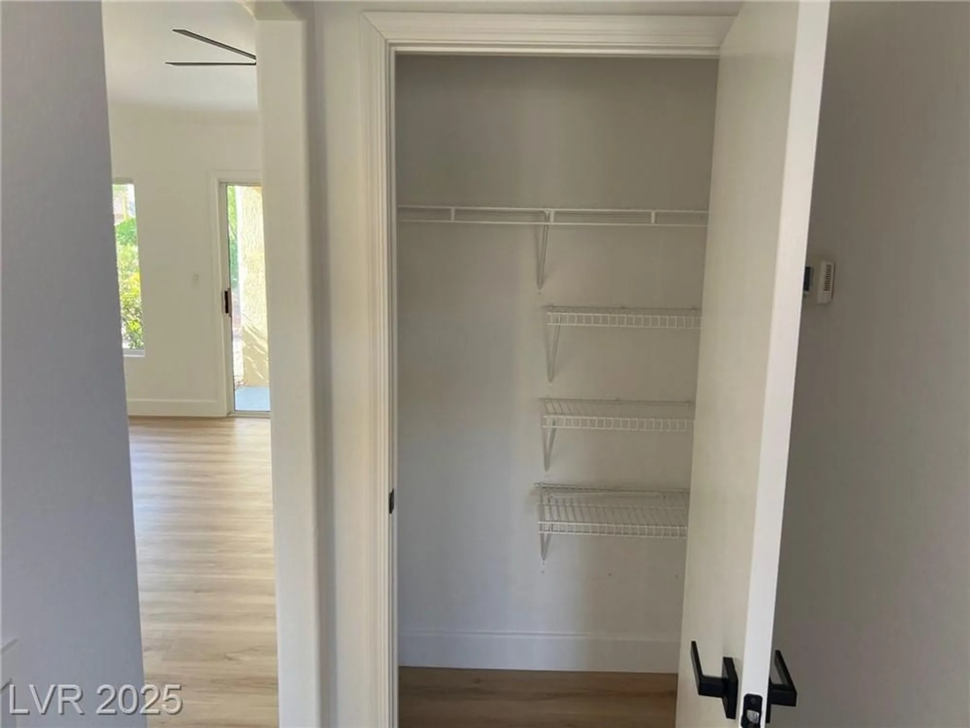 Property Slideshow image 10 of 21 | 10012 bundella dr, Las Vegas, NV, 89134