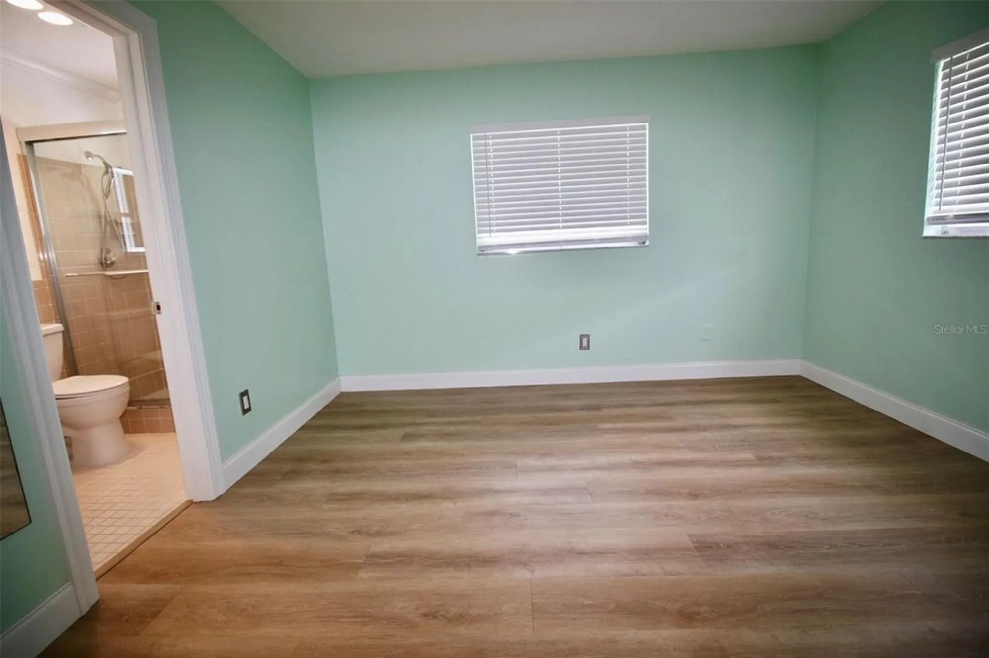 Property Slideshow image 33 of 47 | 3643 mainlands blvd, Pinellas Park, FL, 33782