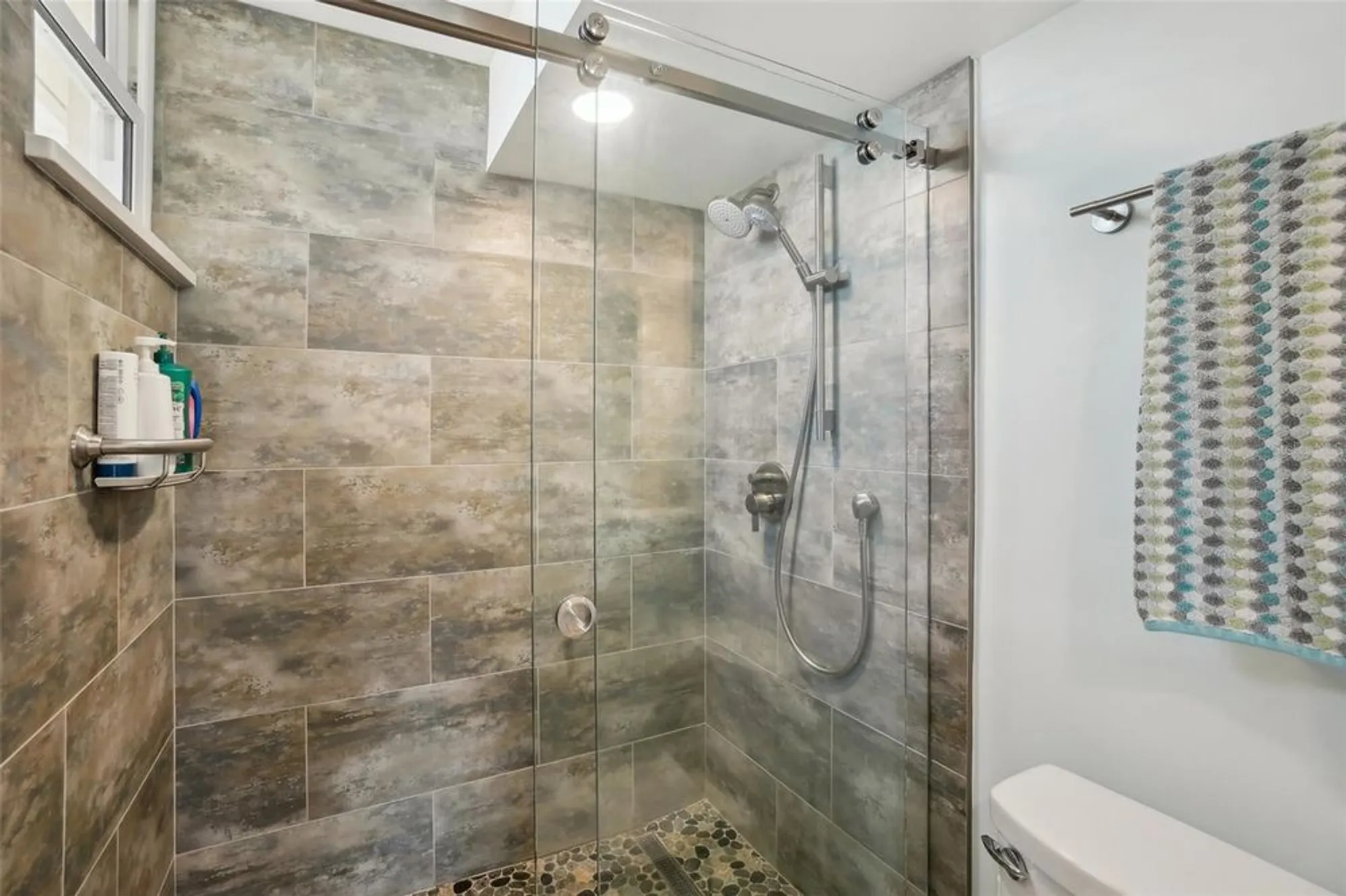 Property Slideshow image 15 of 53 | 7400 sun island dr 712, South Pasadena, FL, 33707