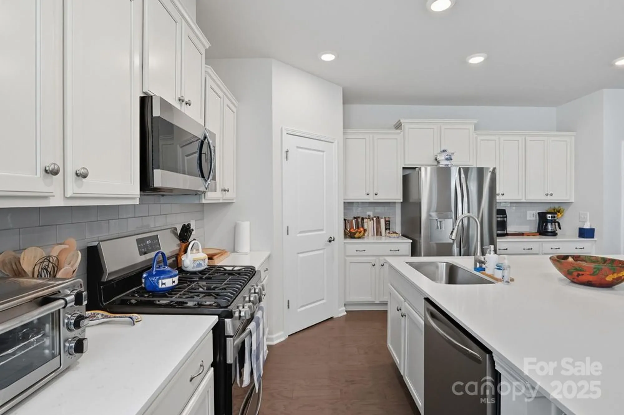 Property Slideshow image 13 of 48 | 121 van gogh trl, Mount Holly, NC, 28120