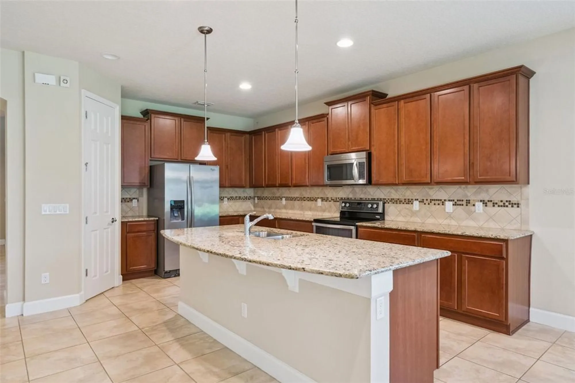 Property Slideshow image 2 of 67 | 11807 padua ln, Orlando, FL, 32827