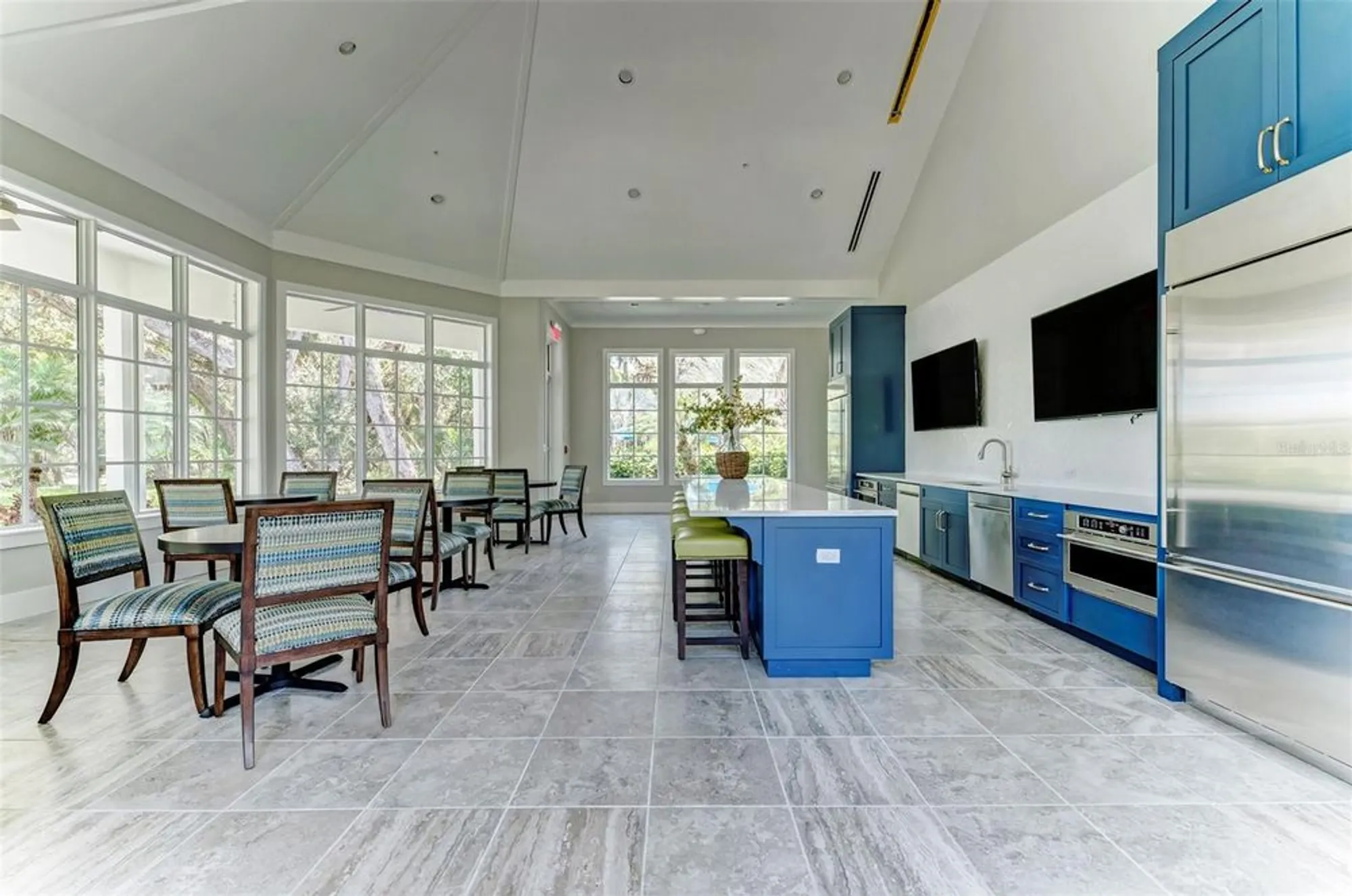 Property Slideshow image 56 of 69 | 21641 winter park ct, Venice, FL, 34293