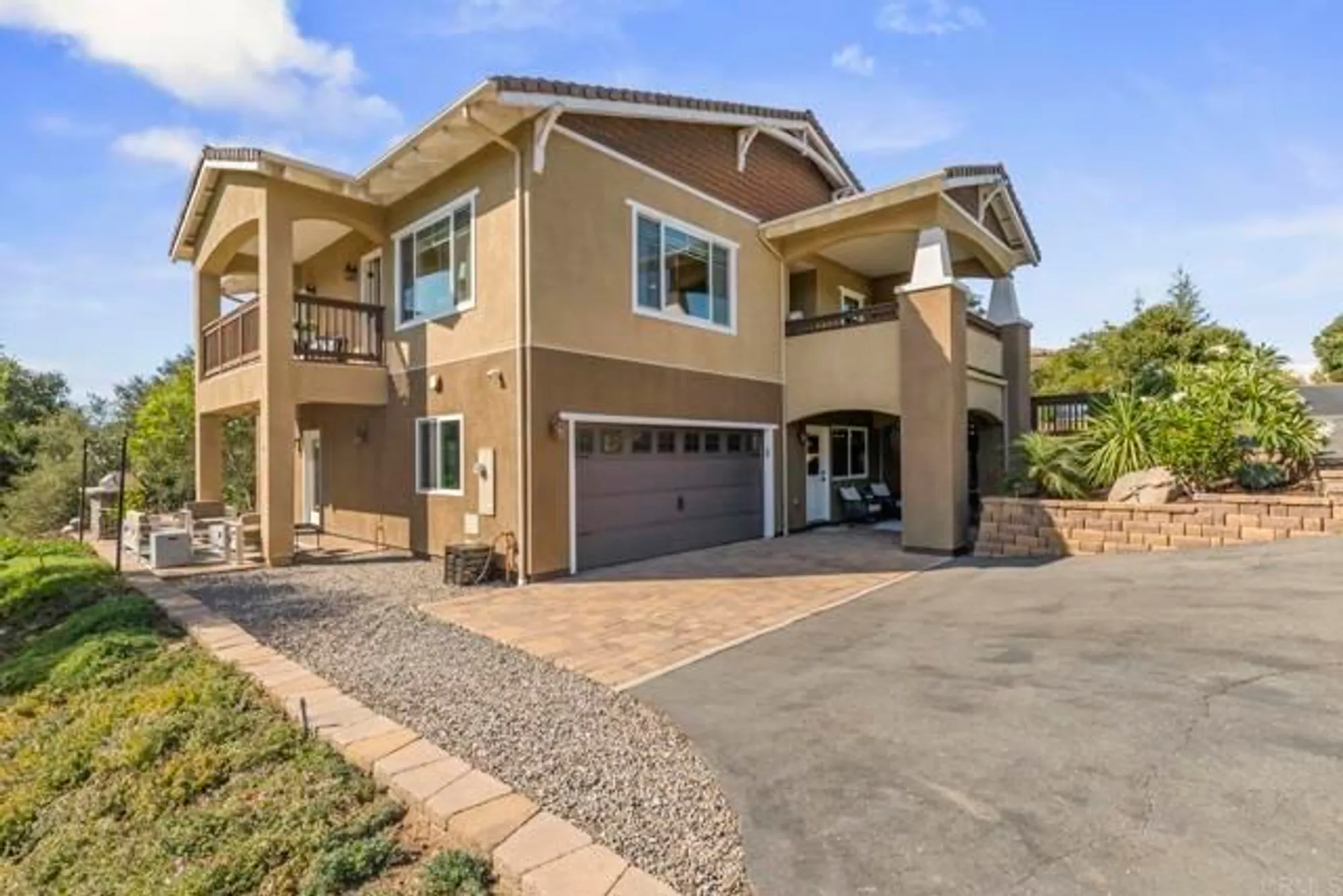 Property Slideshow image 9 of 71 | 27636 mountain meadow rd, Escondido, CA, 92026