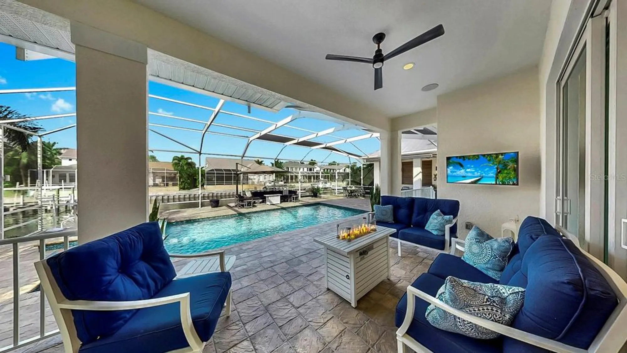 Property Slideshow image 48 of 100 | 701 pinckney dr, Apollo Beach, FL, 33572