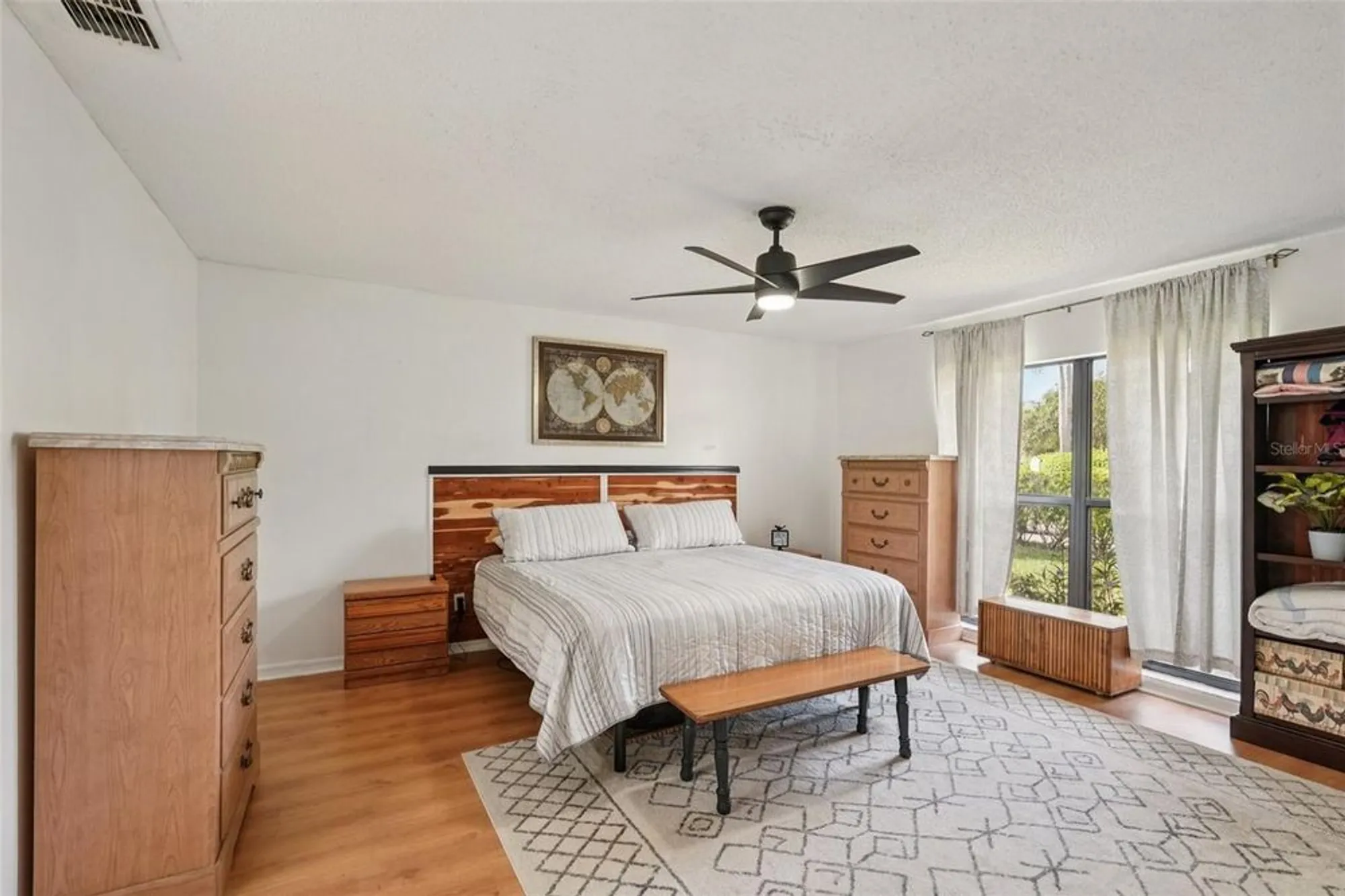 Property Slideshow image 12 of 51 | 1604 leland dr, Sun City Center, FL, 33573