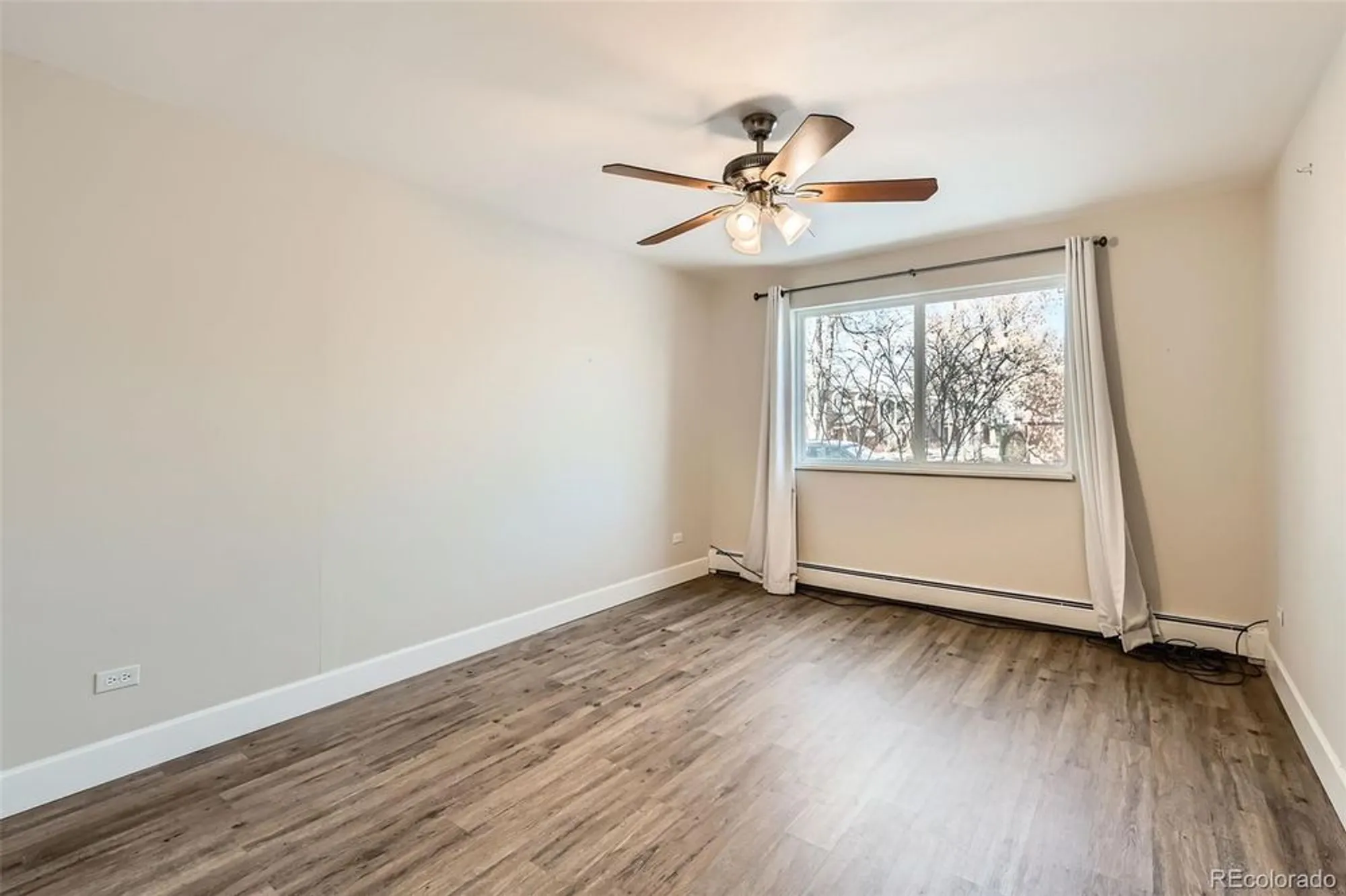 Property Slideshow image 17 of 19 | 9300 e center ave apt 3a, Denver, CO, 80247