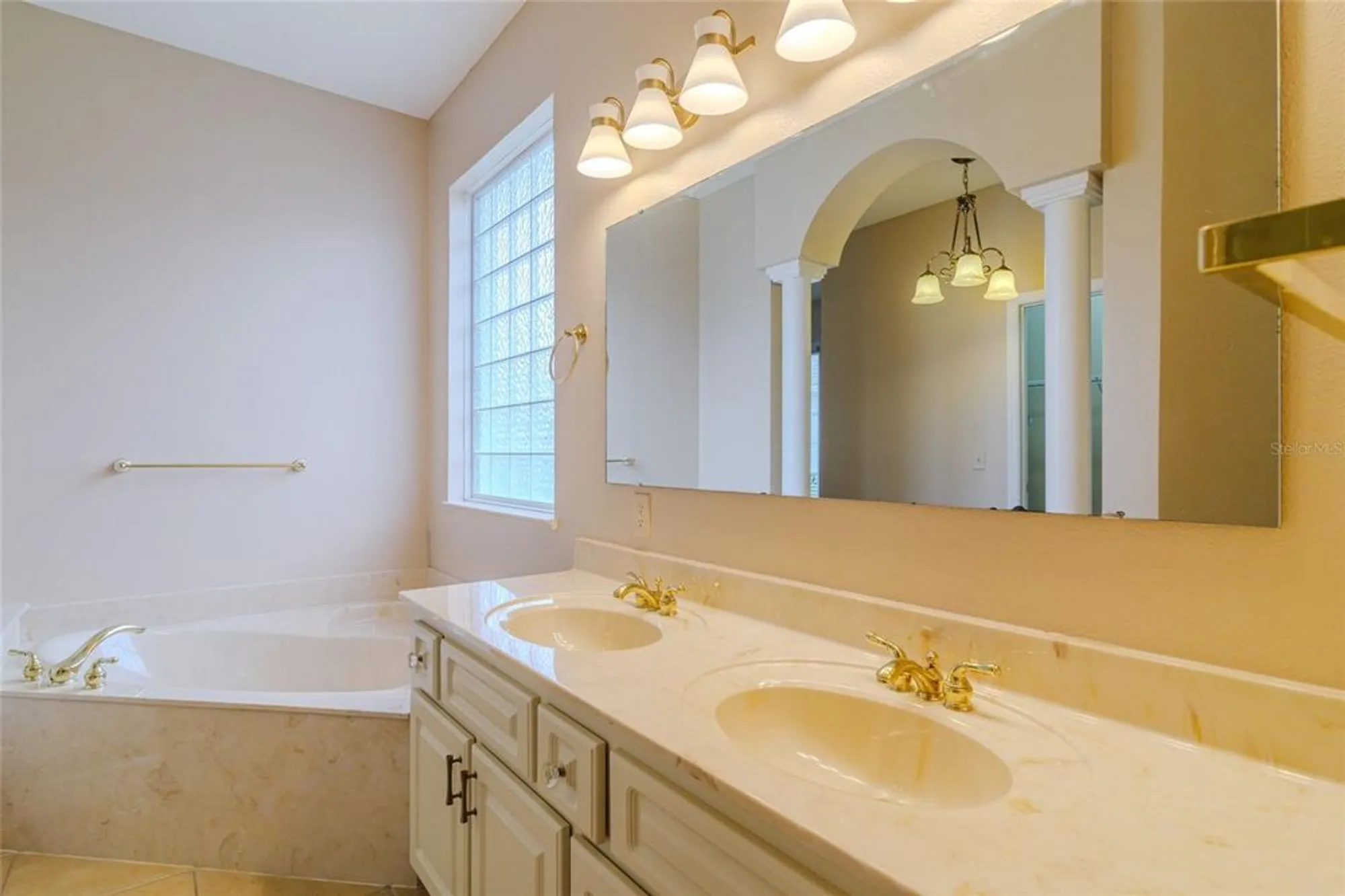 Property Slideshow image 15 of 40 | 5916 nw 27th pl, Ocala, FL, 34482