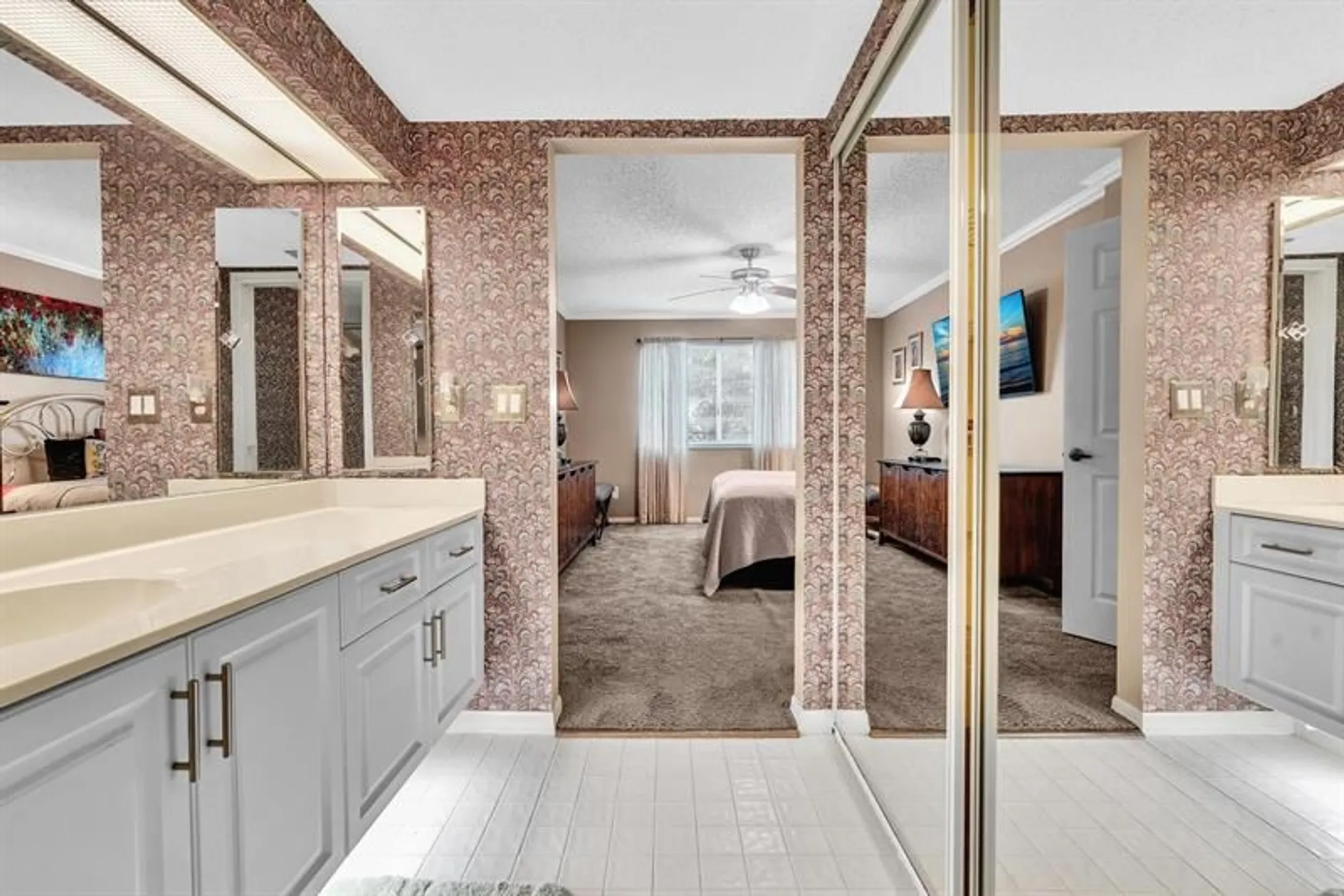 Property Slideshow image 28 of 75 | 9587 weldon cir b311, Tamarac, FL, 33321