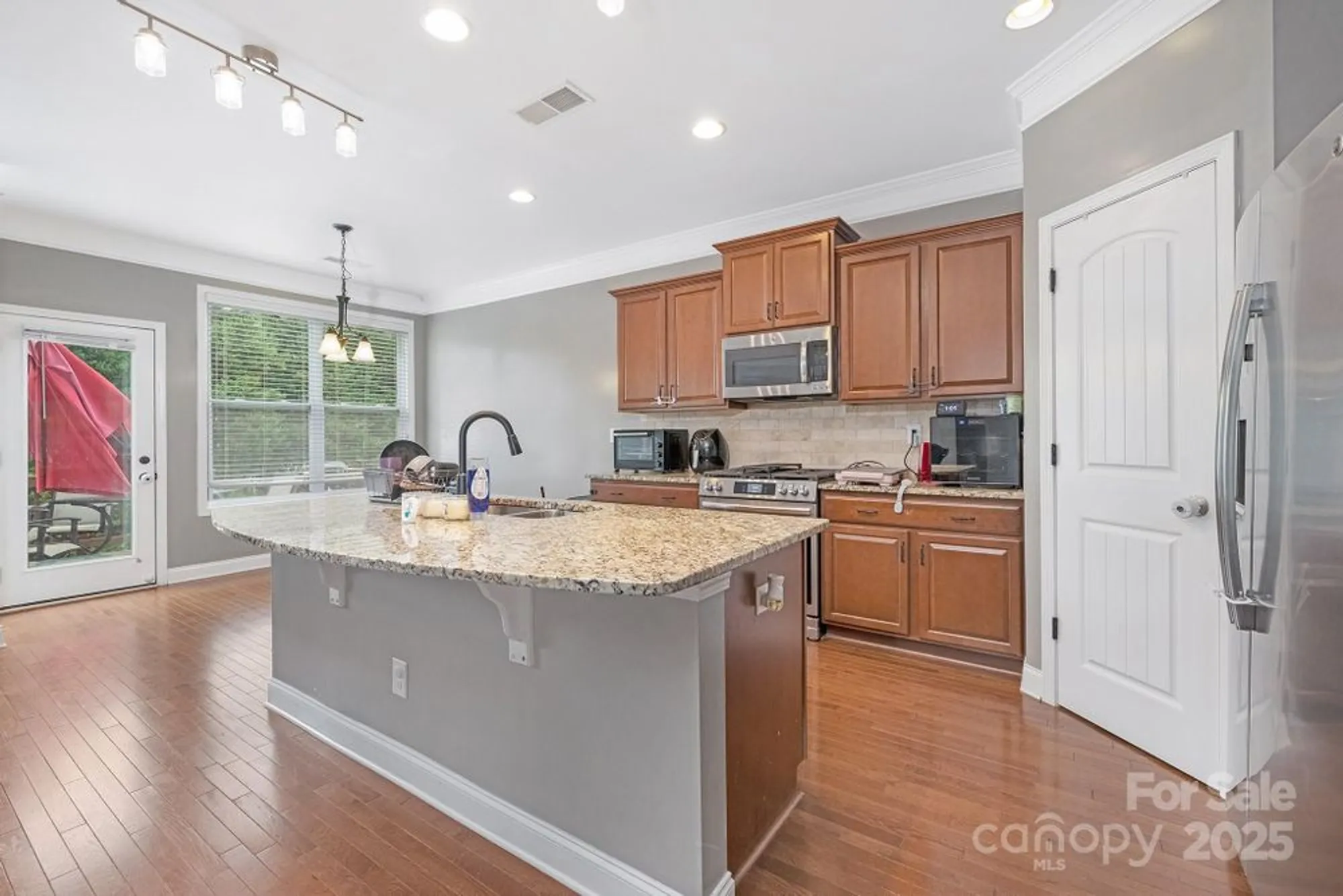 Property Slideshow image 20 of 25 | 5033 el molino dr, Charlotte, NC, 28214