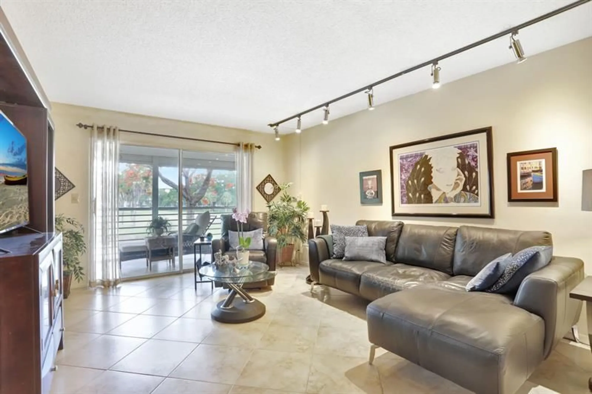 Property Slideshow image 11 of 65 | 3202 portofino pt b2, Coconut Creek, FL, 33066