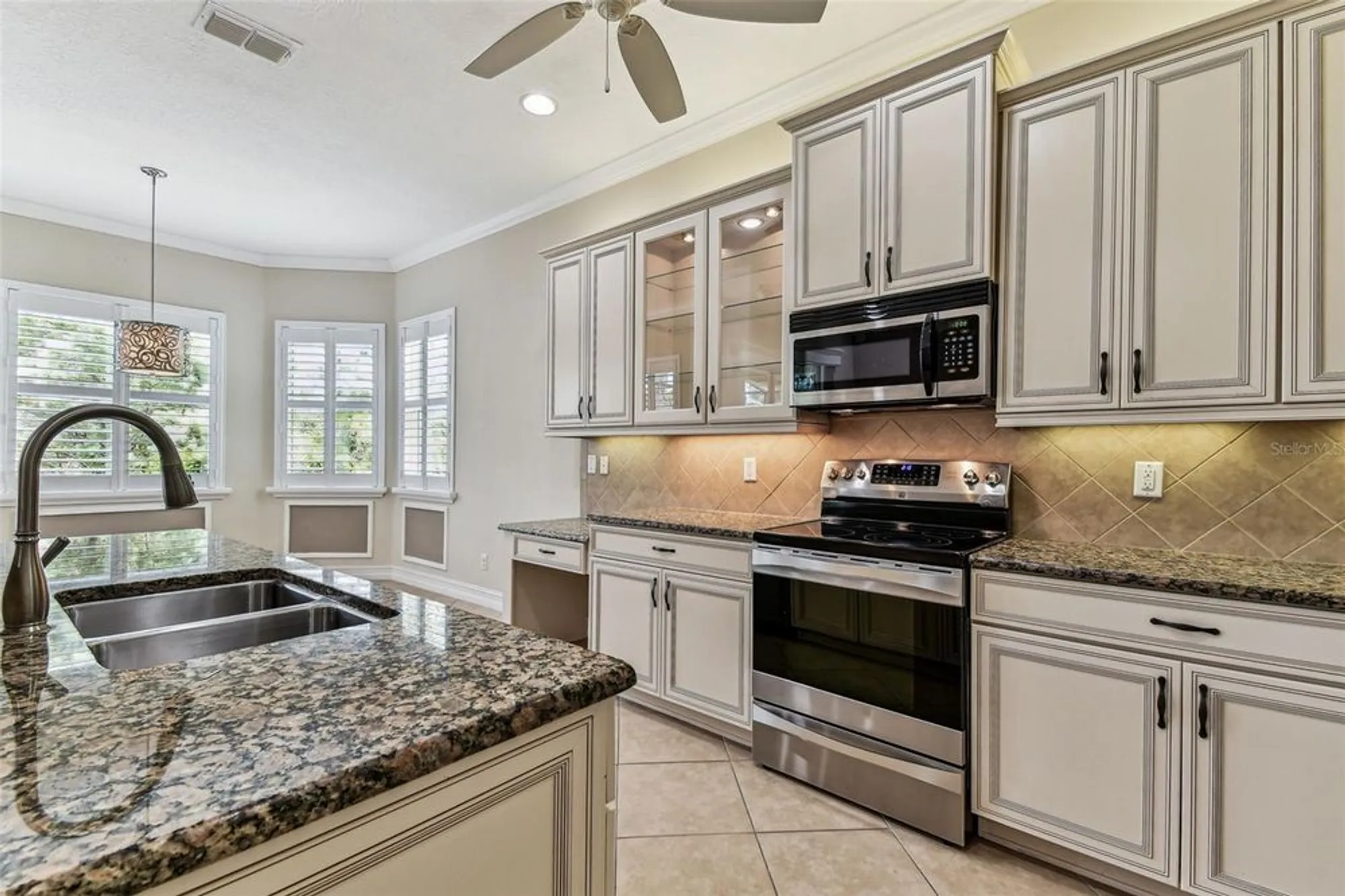 Property Slideshow image 30 of 100 | 16101 cape coral dr, Wimauma, FL, 33598