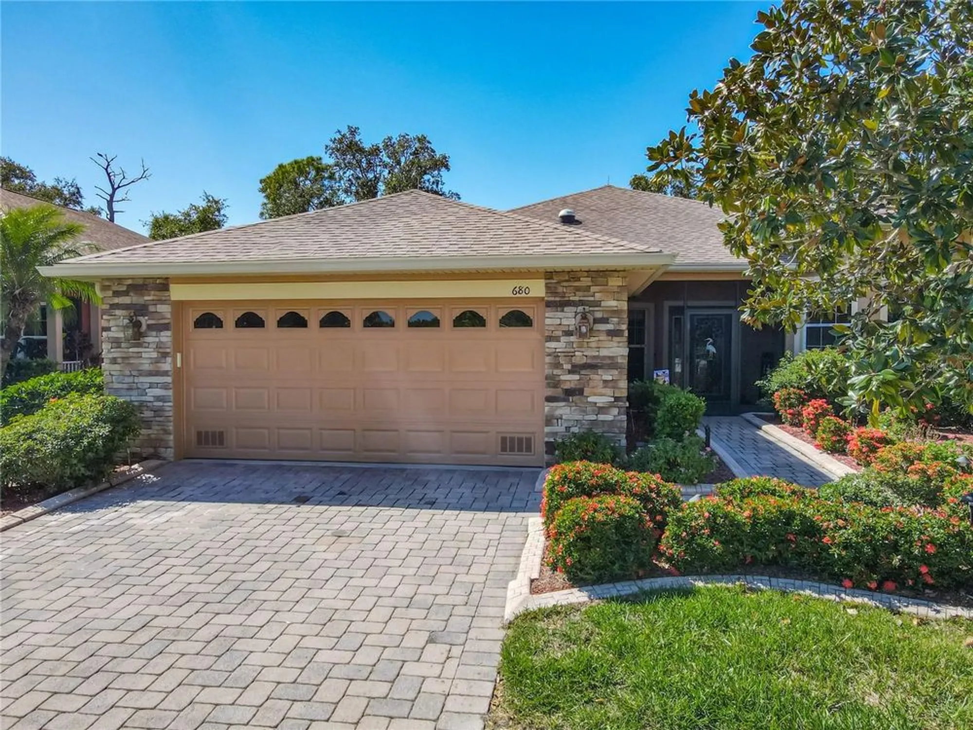 Property Slideshow image 52 of 76 | 680 portofino dr, Poinciana, FL, 34759