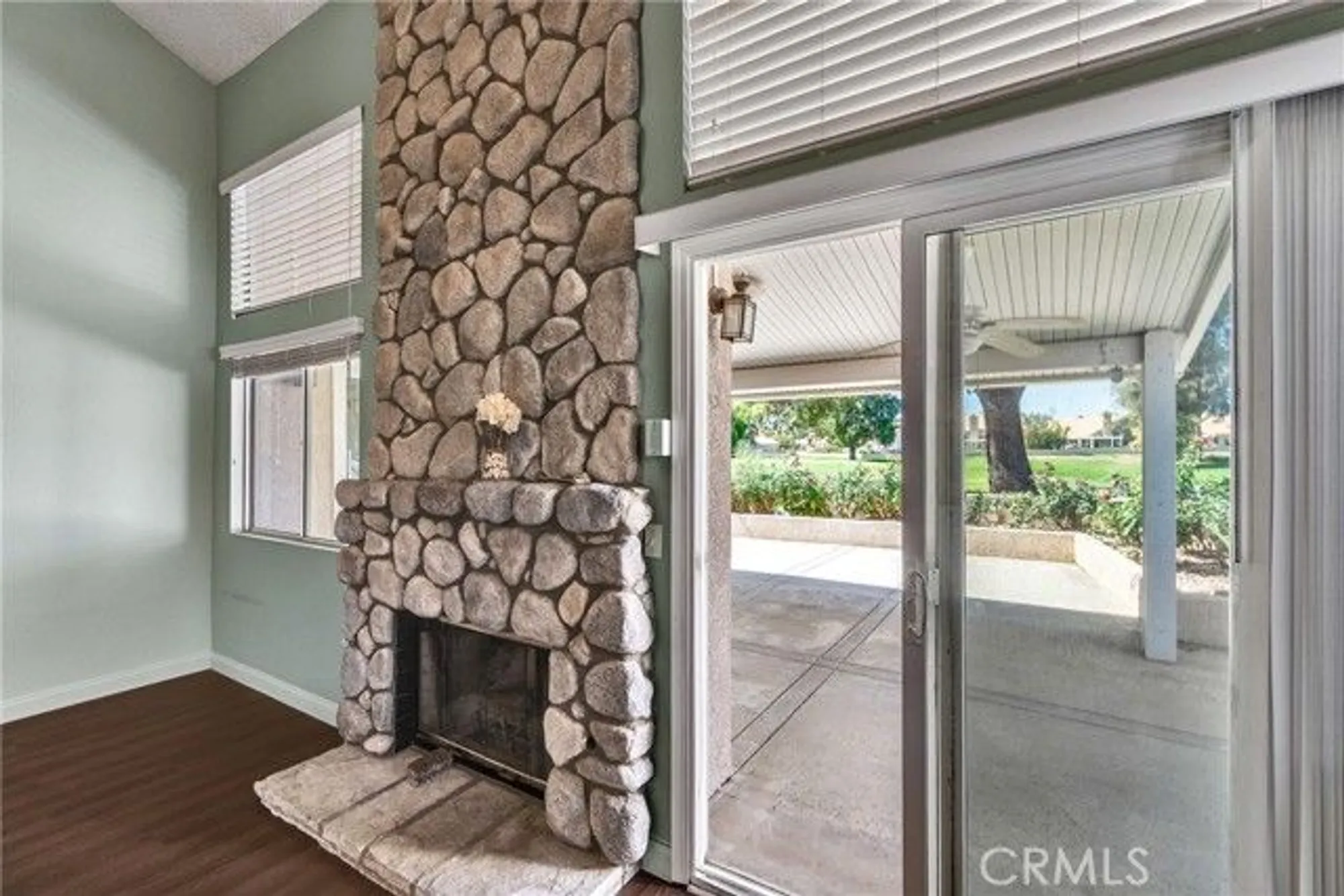 Property Slideshow image 15 of 45 | 1127 riviera ave, Banning, CA, 92220