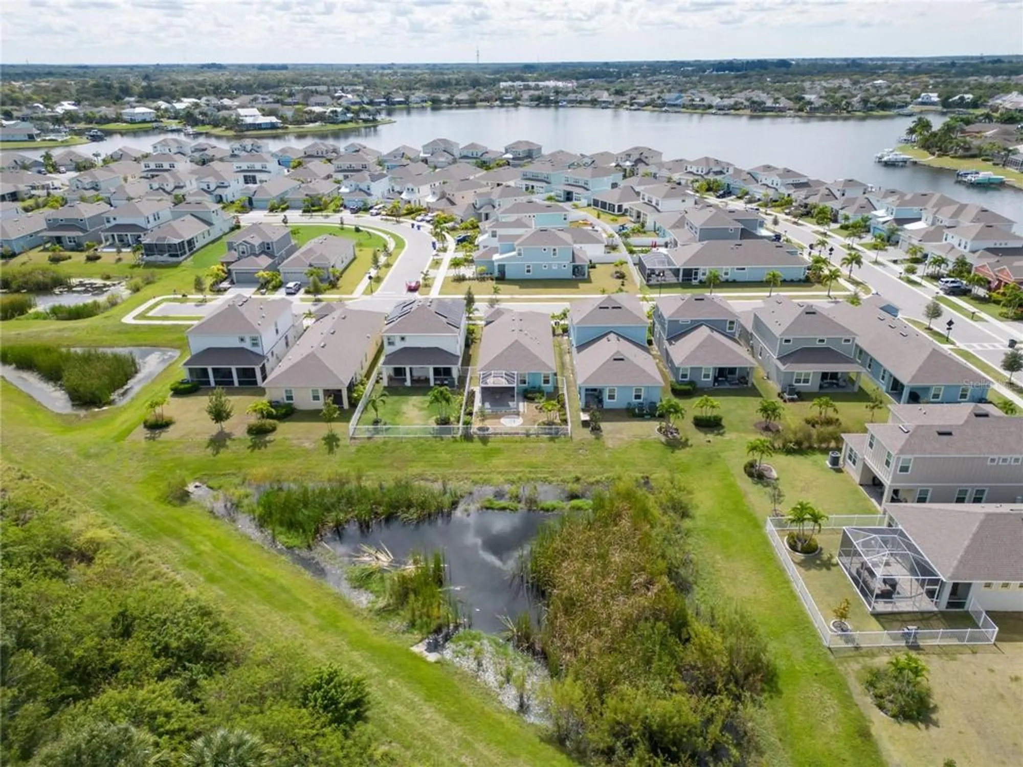 Property Slideshow image 51 of 91 | 411 sandsend ct, Apollo Beach, FL, 33572