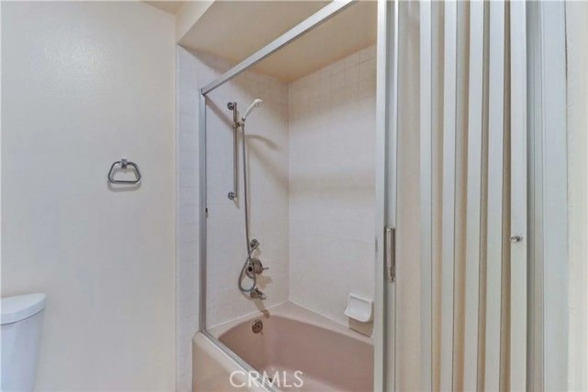 Property Slideshow image 35 of 56 | 2009 via mariposa w d, Laguna Woods, CA, 92637