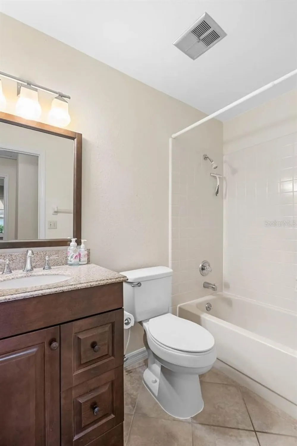 Property Slideshow image 23 of 50 | 2109 harleston pl # 2109, Sun City Center, FL, 33573