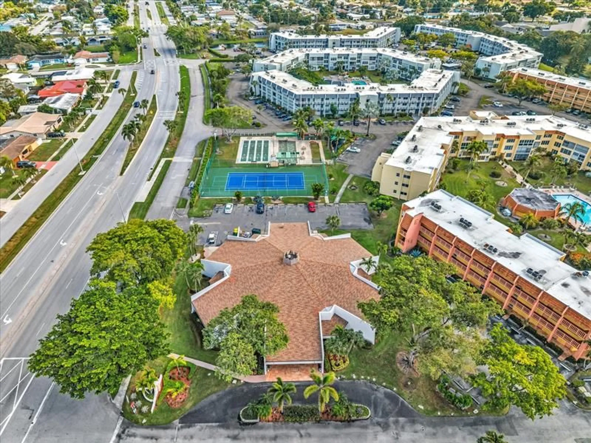 Property Slideshow image 5 of 58 | 6650 royal palm blvd 206c, Margate, FL, 33063