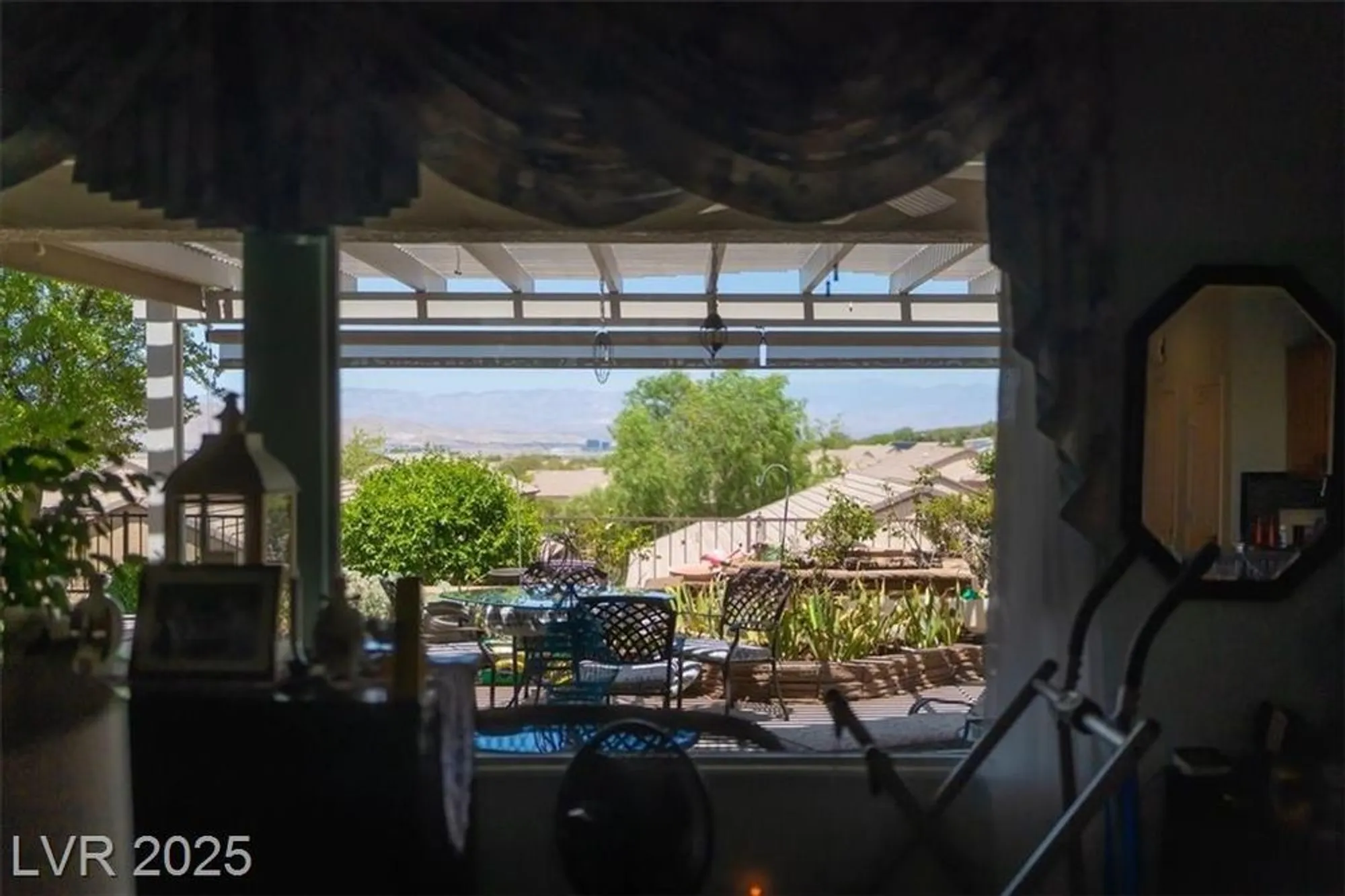 Property Slideshow image 4 of 47 | 2486 divine sky dr, Henderson, NV, 89044