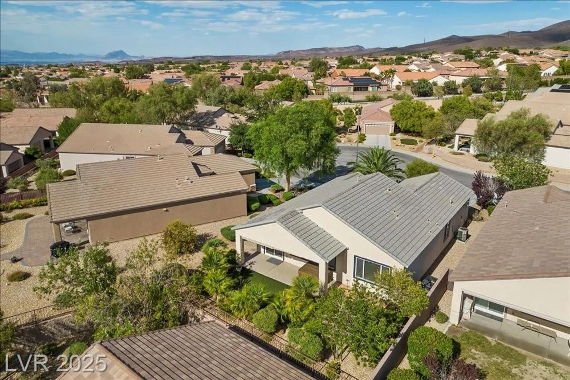 Property Slideshow image 38 of 60 | 2345 minolta ct, Henderson, NV, 89044