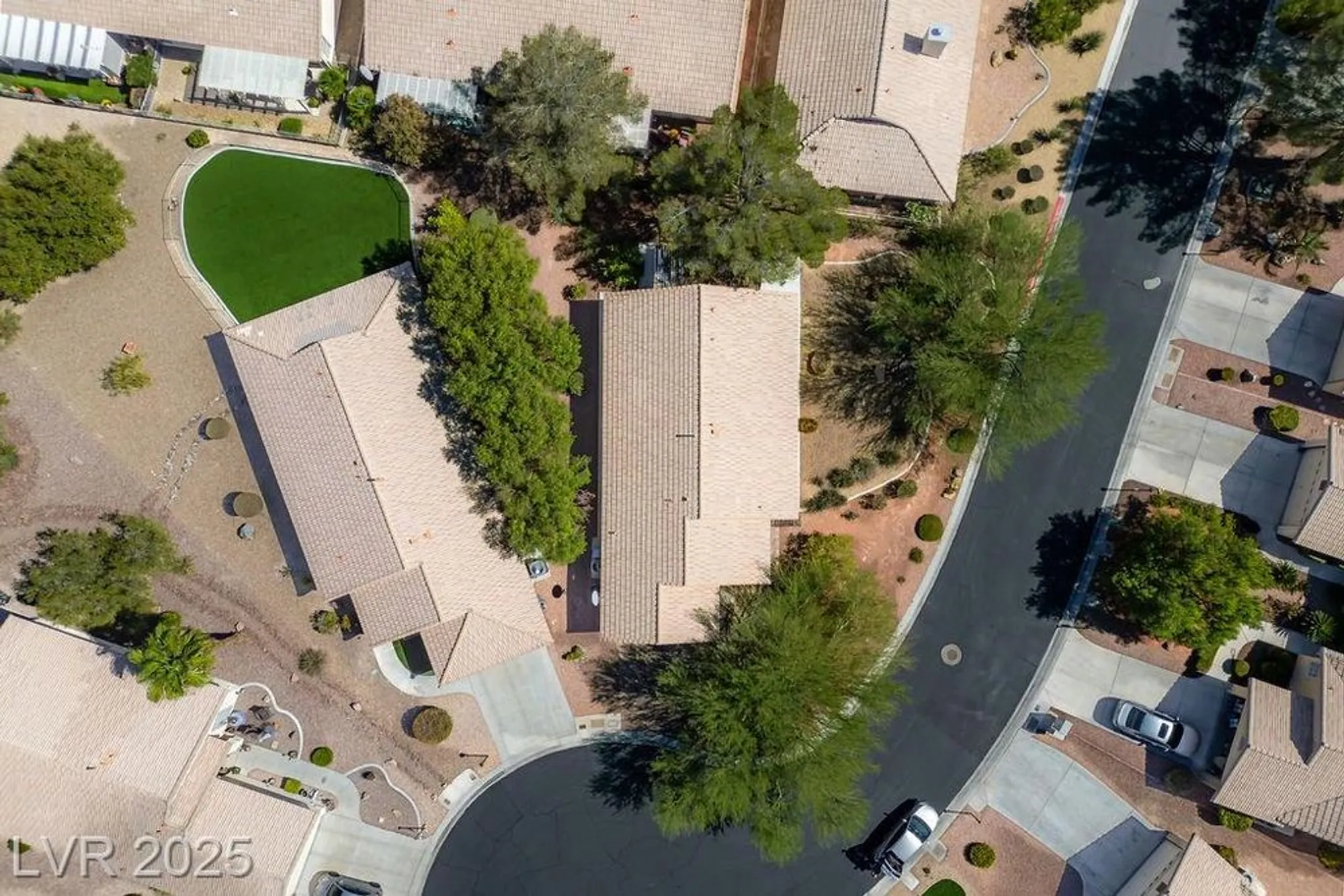 Property Slideshow image 27 of 32 | 4824 lawnwood ct, Las Vegas, NV, 89130