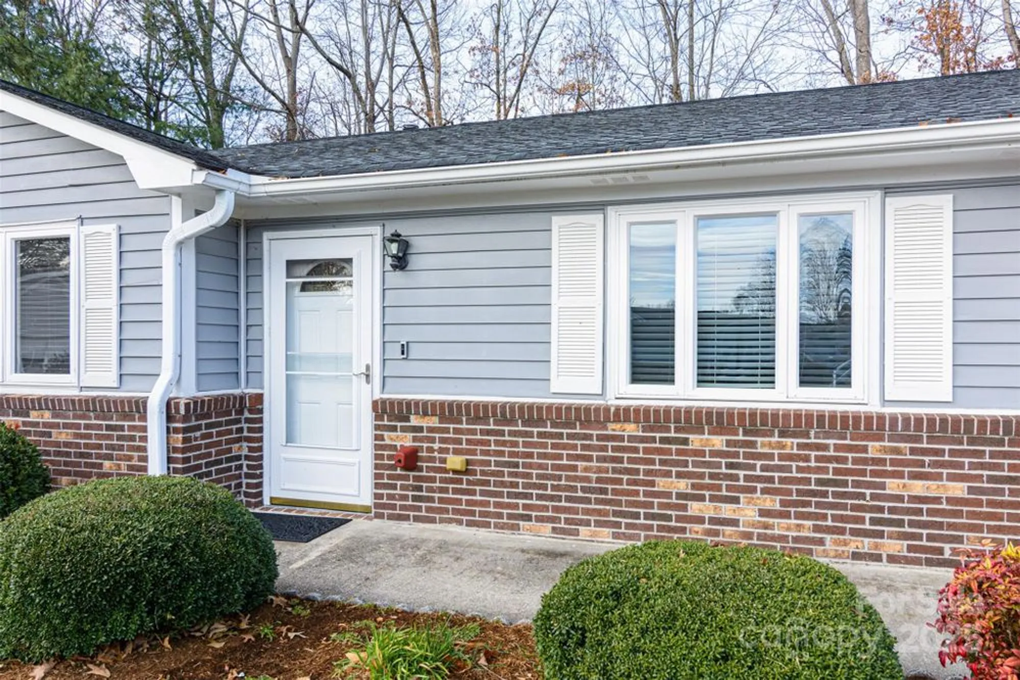 Property Slideshow image 3 of 37 | 308 dellford ct, Hendersonville, NC, 28792