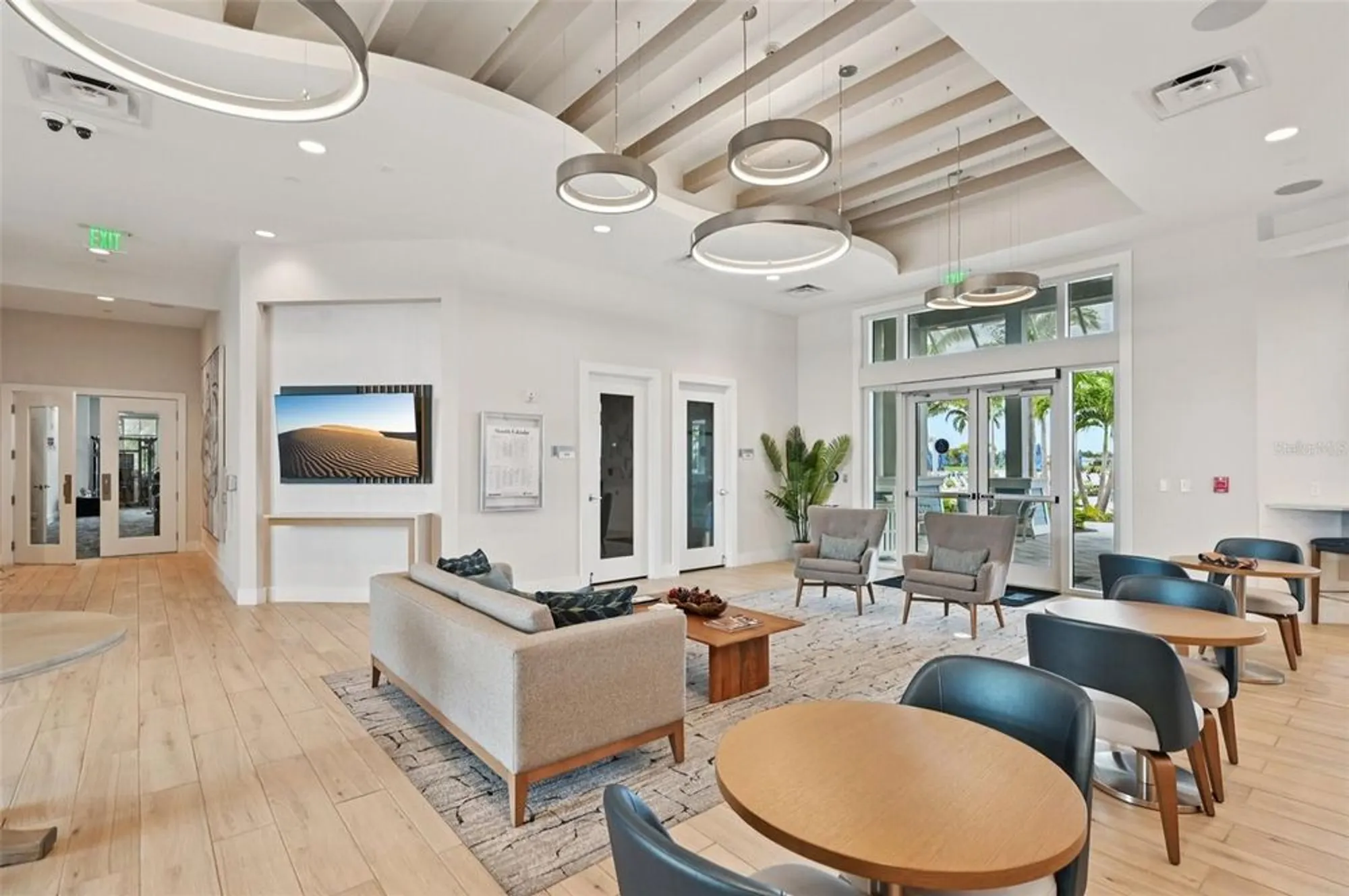 Property Slideshow image 30 of 40 | 25509 royal tern ln, Englewood, FL, 34223