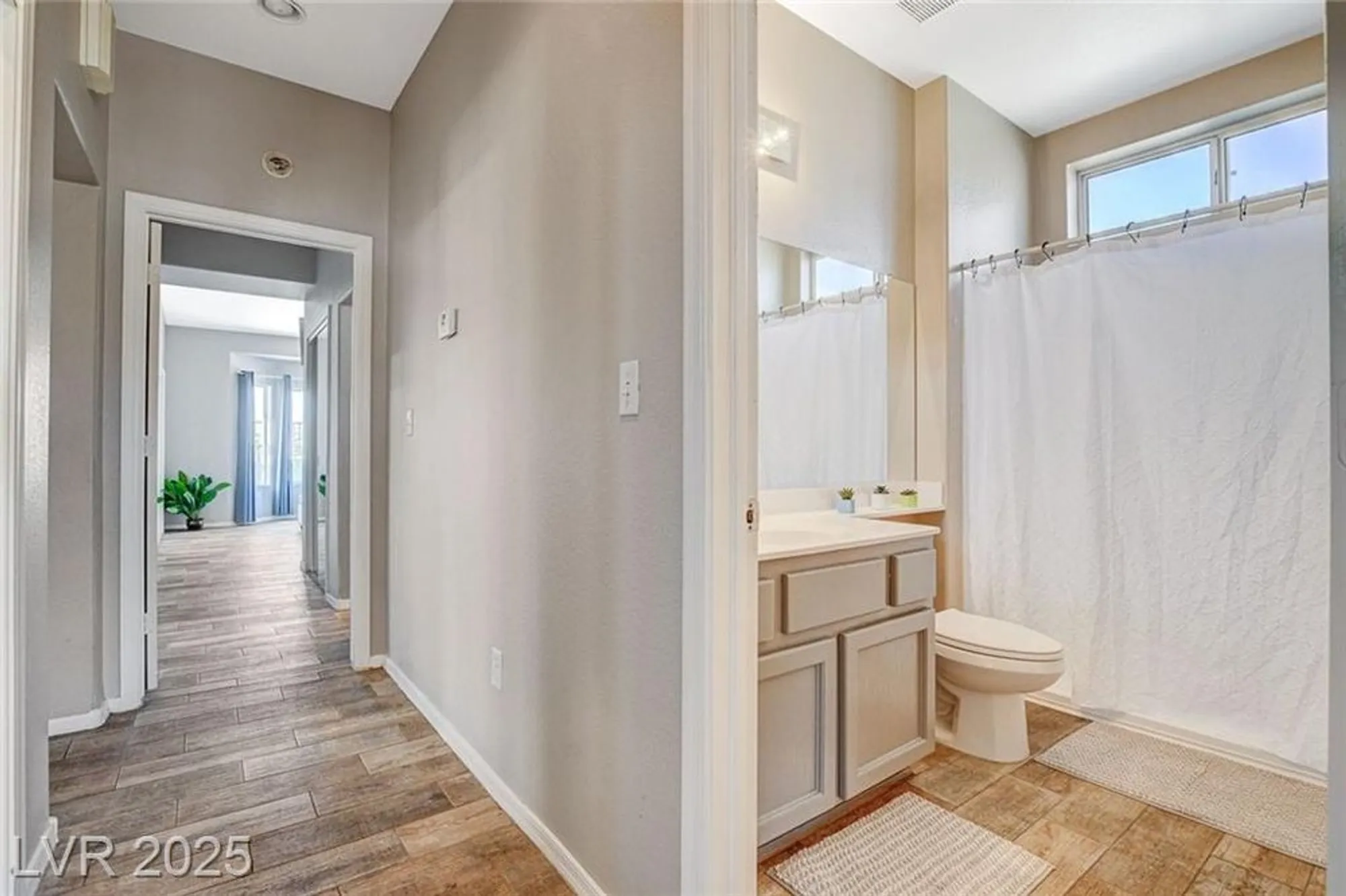 Property Slideshow image 29 of 66 | 3112 haddon dr, Las Vegas, NV, 89134