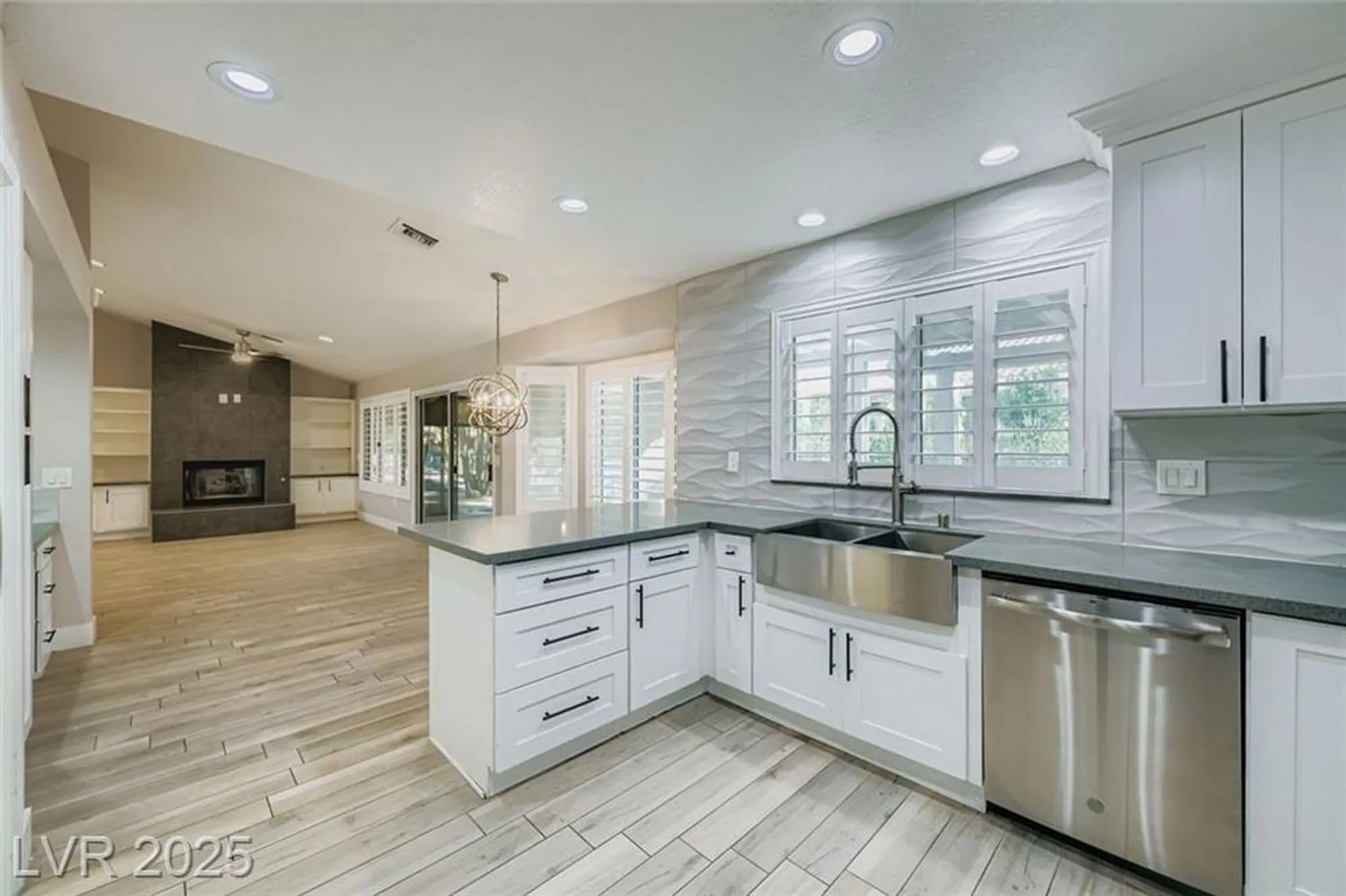 Property Slideshow image 17 of 40 | 9045 firebird dr, Las Vegas, NV, 89134