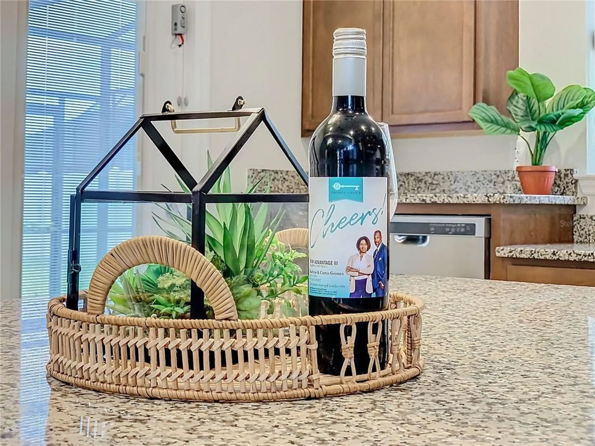 Property Slideshow image 10 of 60 | 210 tomelloso way, Davenport, FL, 33837