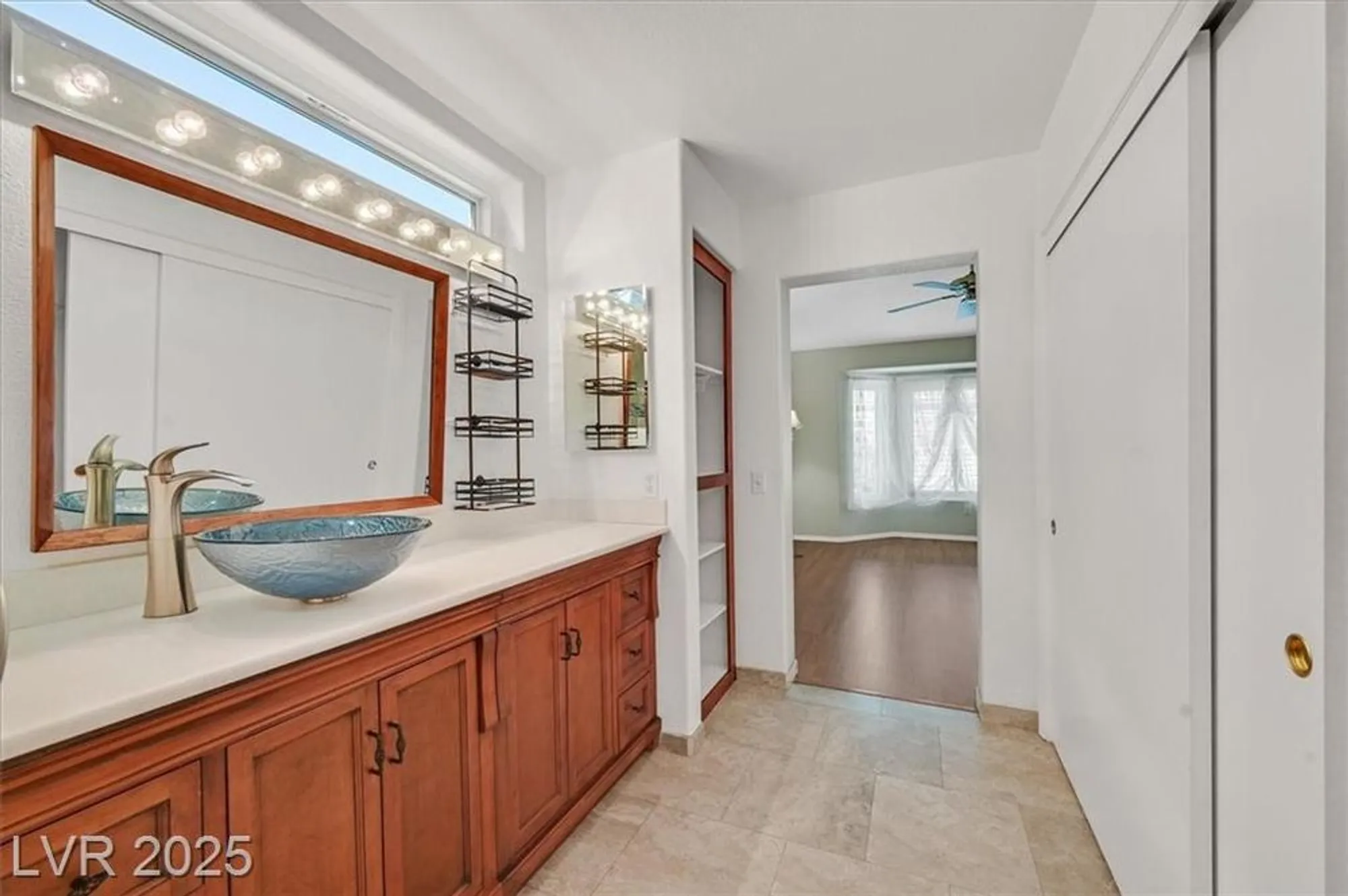 Property Slideshow image 21 of 45 | 3109 hawksdale dr, Las Vegas, NV, 89134