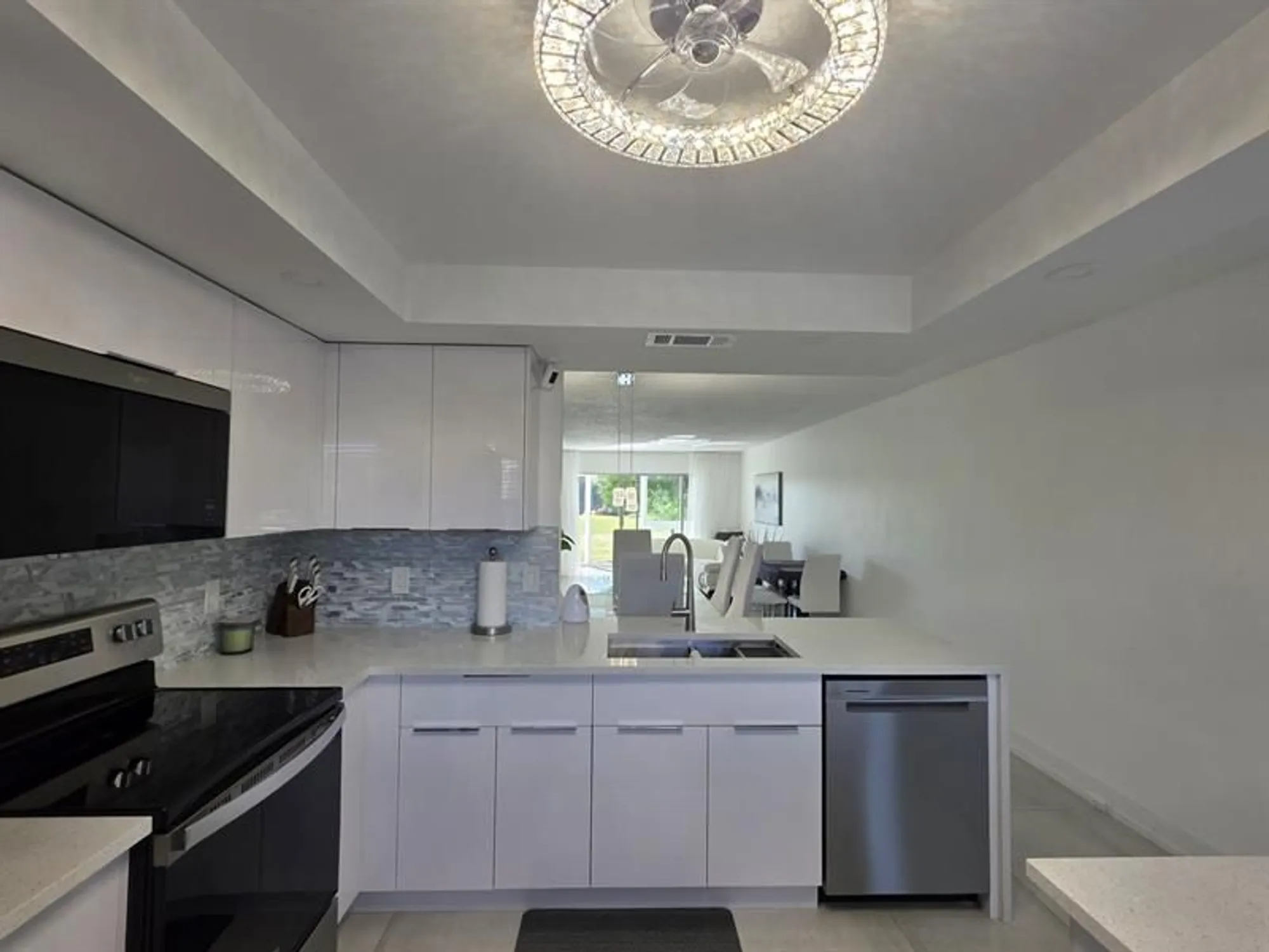 Property Slideshow image 7 of 40 | 3202 portofino pt j2, Coconut Creek, FL, 33066