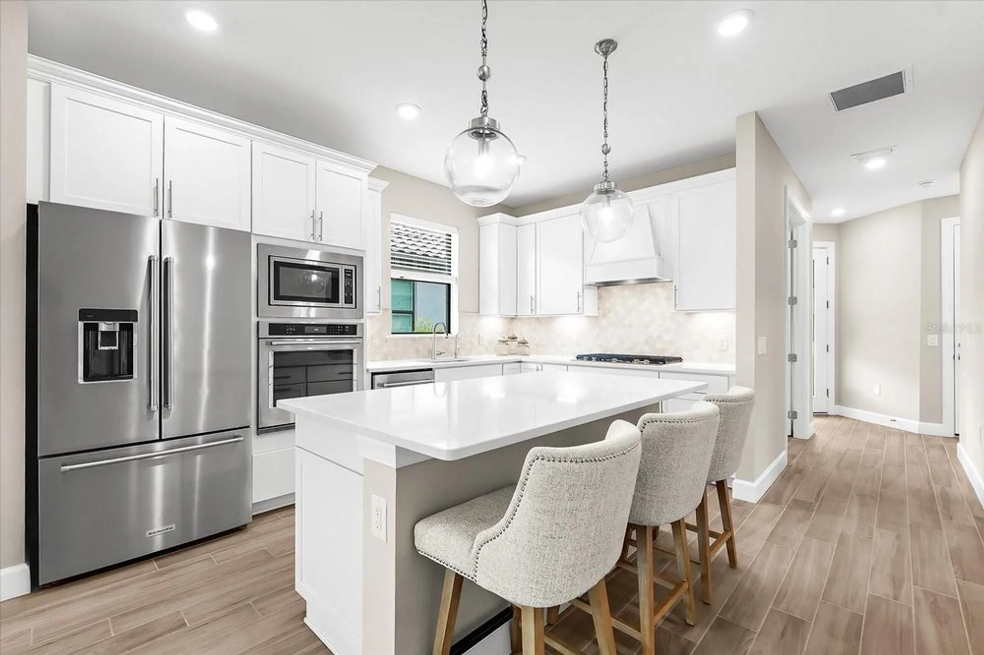 Property Slideshow image 32 of 99 | 6791 alstead cir, Bradenton, FL, 34202