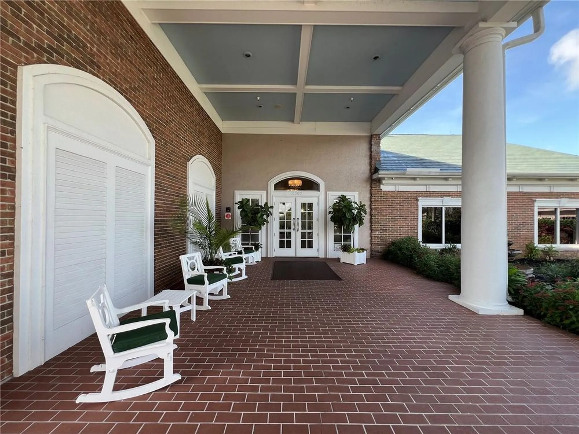 Property Slideshow image 44 of 76 | 6713 stone river rd 205, Bradenton, FL, 34203