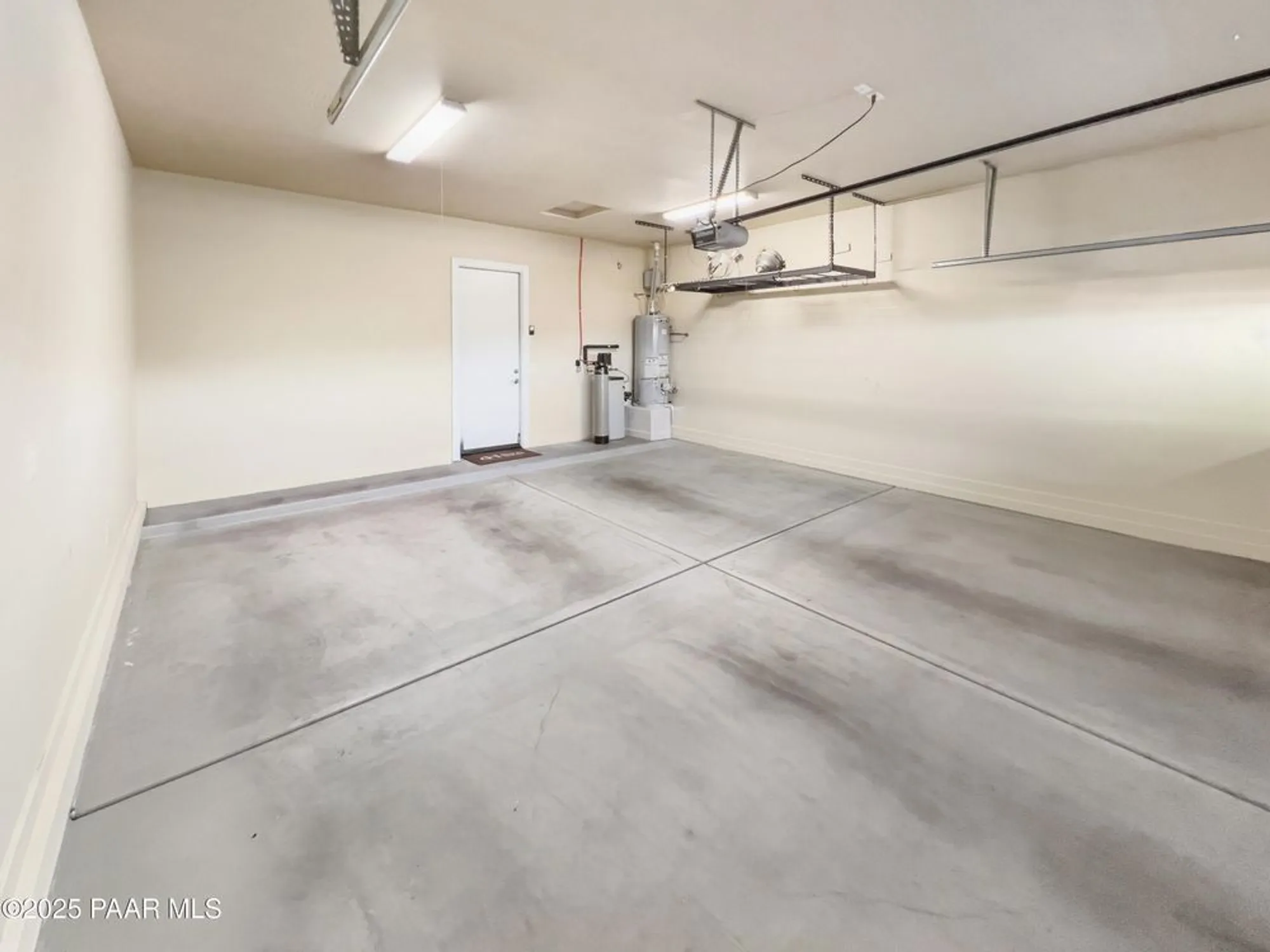 Property Slideshow image 27 of 33 | 407 cabaret st, Prescott, AZ, 86301