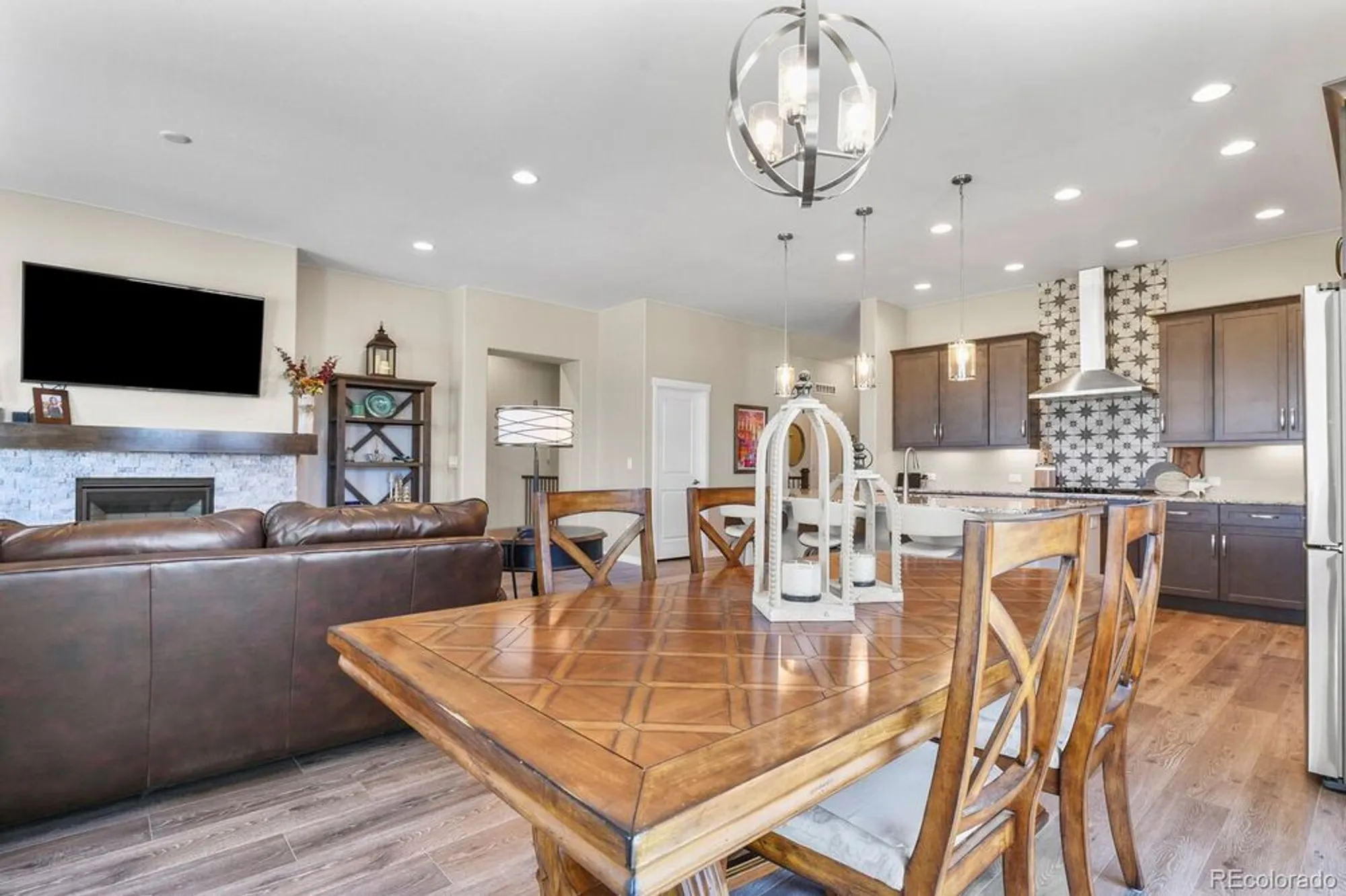 Property Slideshow image 17 of 50 | 6272 lochside vw, Colorado Springs, CO, 80927