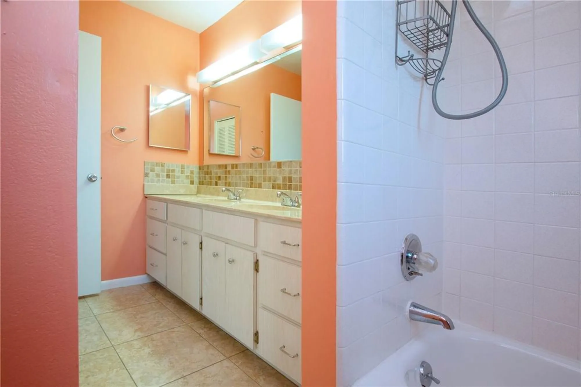 Property Slideshow image 41 of 60 | 332 club manor dr # 10, Sun City Center, FL, 33573