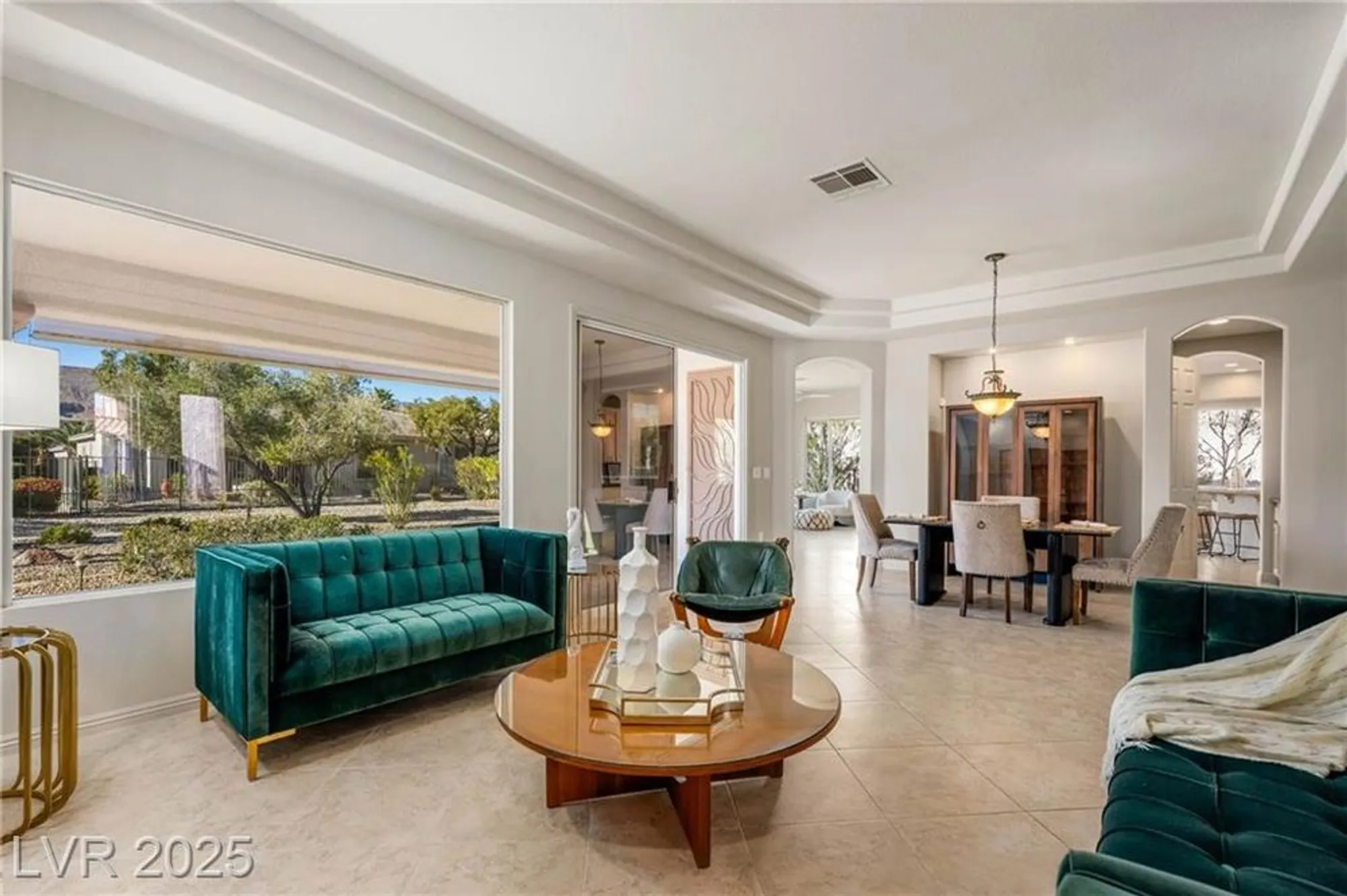 Property Slideshow image 9 of 54 | 10243 cantiamo ct, Las Vegas, NV, 89135
