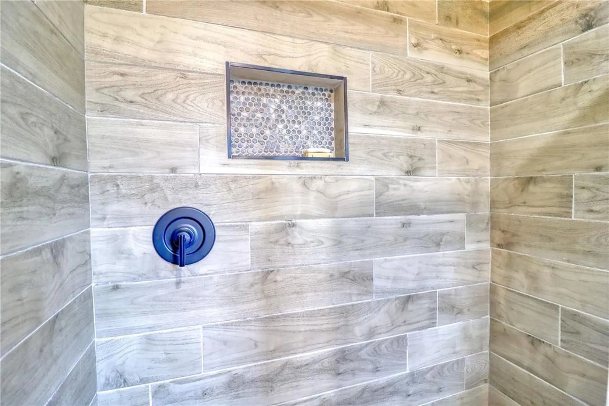 Property Slideshow image 39 of 77 | 7149 fairway bend cir, Sarasota, FL, 34243