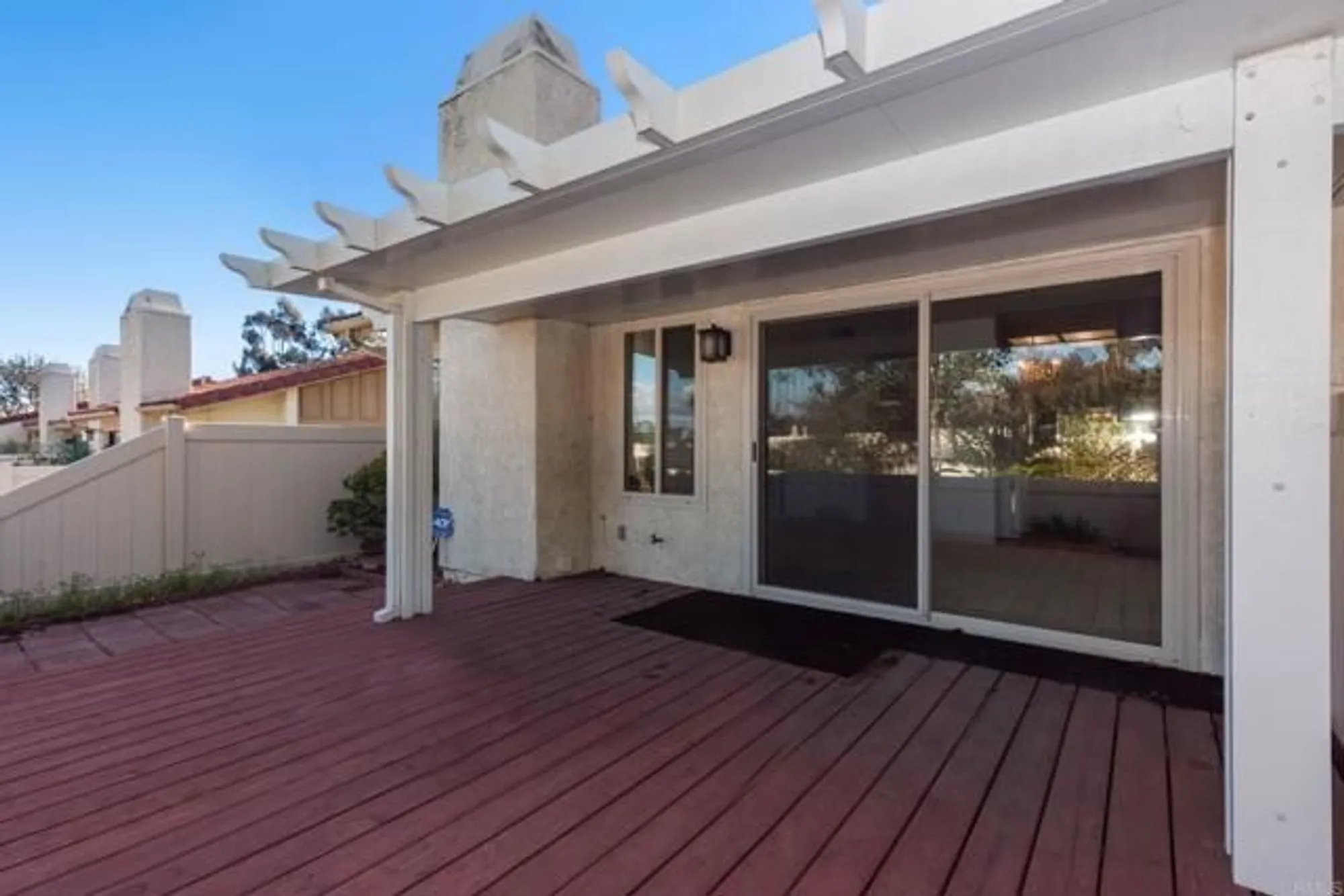 Property Slideshow image 21 of 29 | 1926 springdale ln, Encinitas, CA, 92024